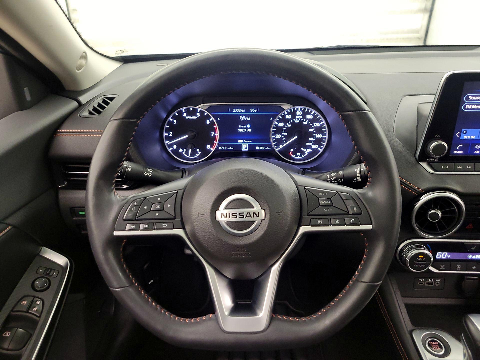 Thumbnail: 2021 Nissan Sentra - 10