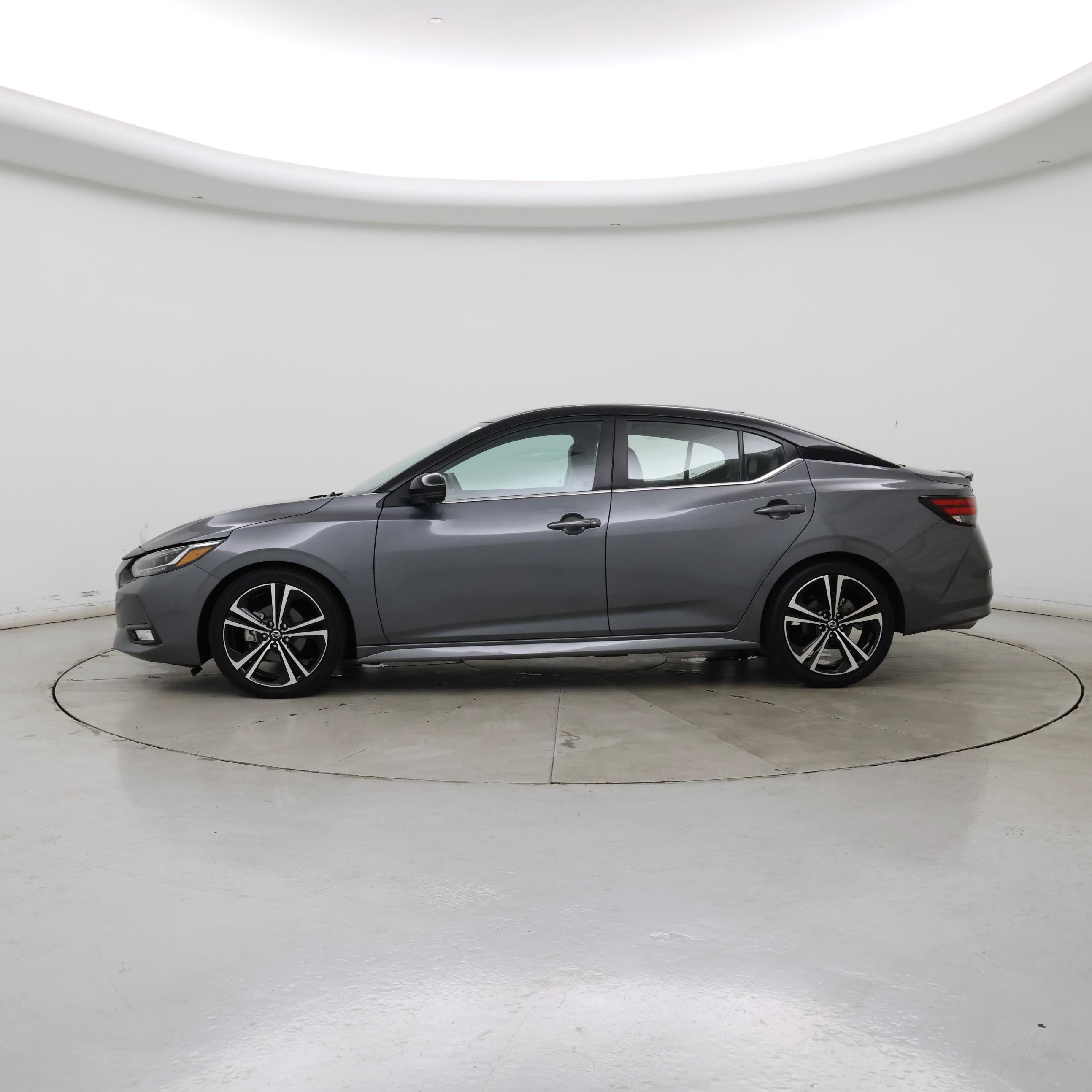 Thumbnail: 2021 Nissan Sentra - 3
