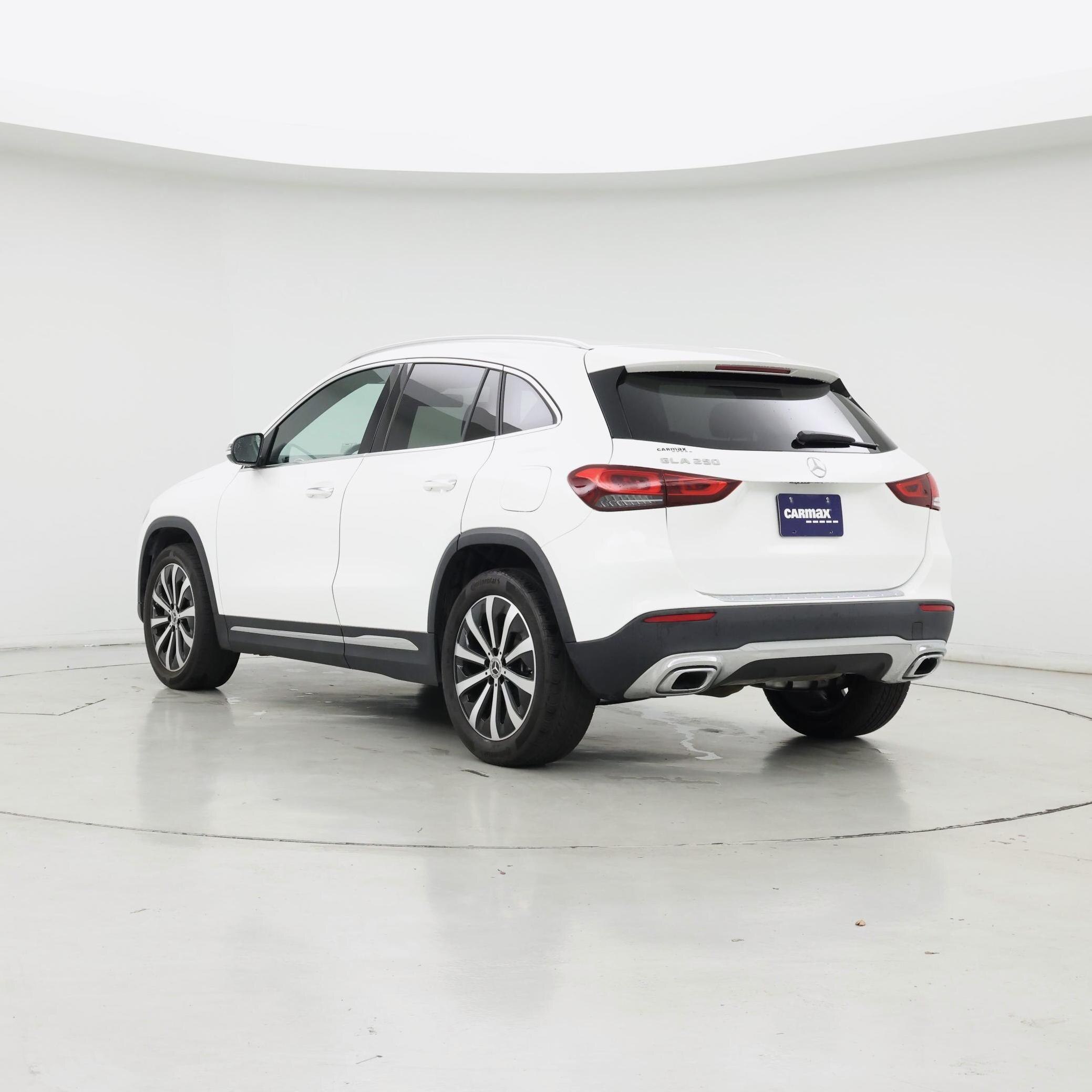 Thumbnail: 2022 Mercedes-Benz GLA - 2