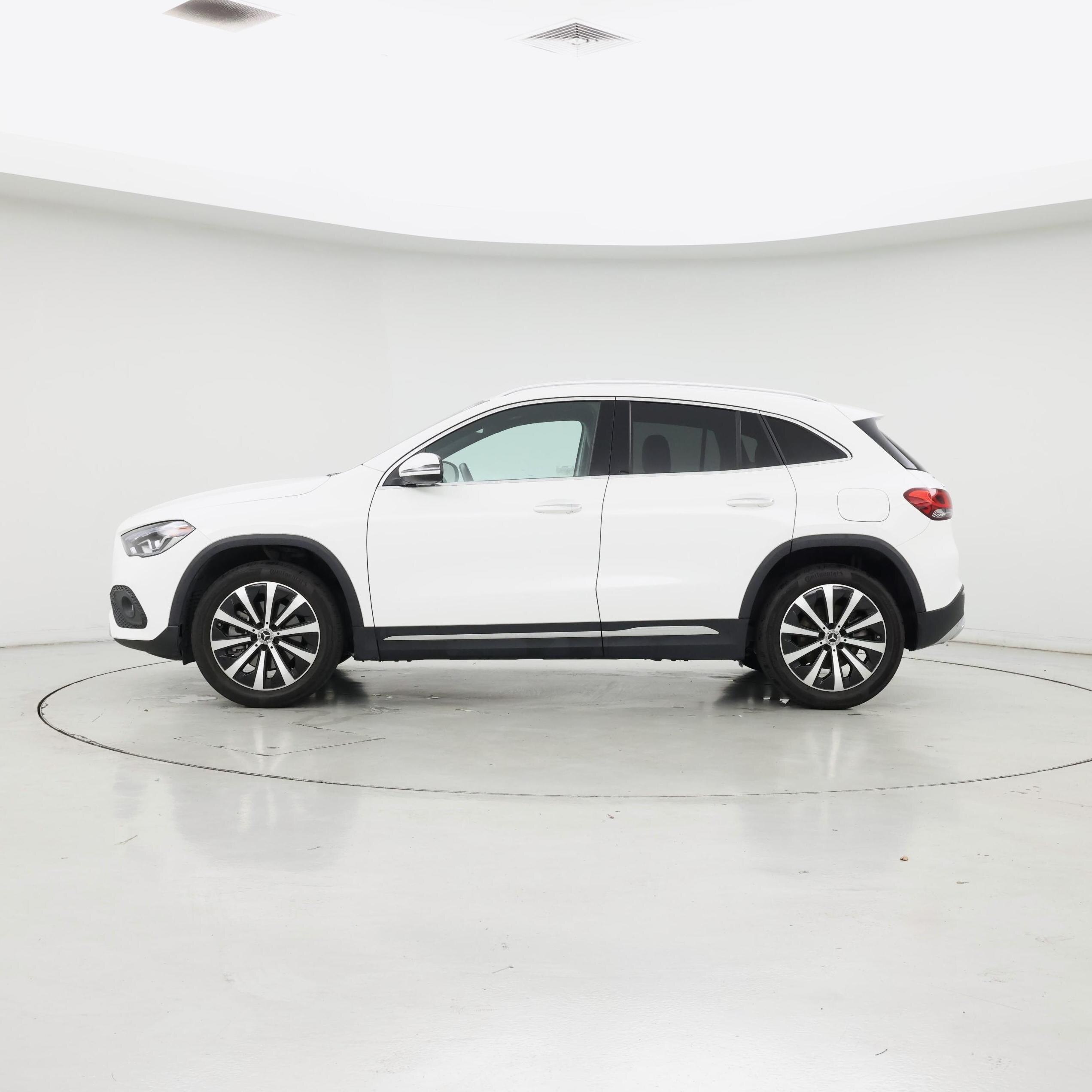 Thumbnail: 2022 Mercedes-Benz GLA - 3