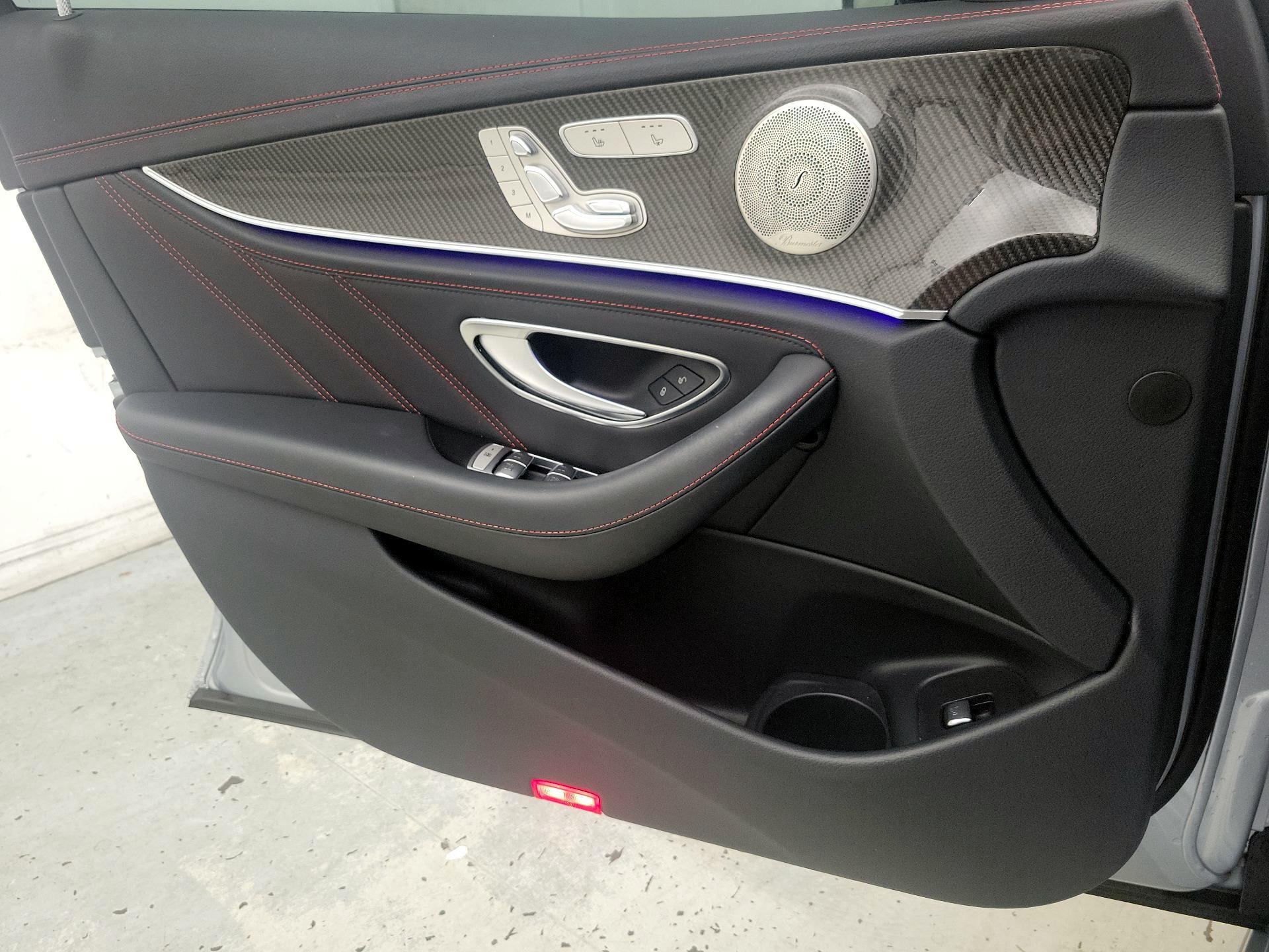 Thumbnail: 2022 Mercedes-Benz E-Class - 12
