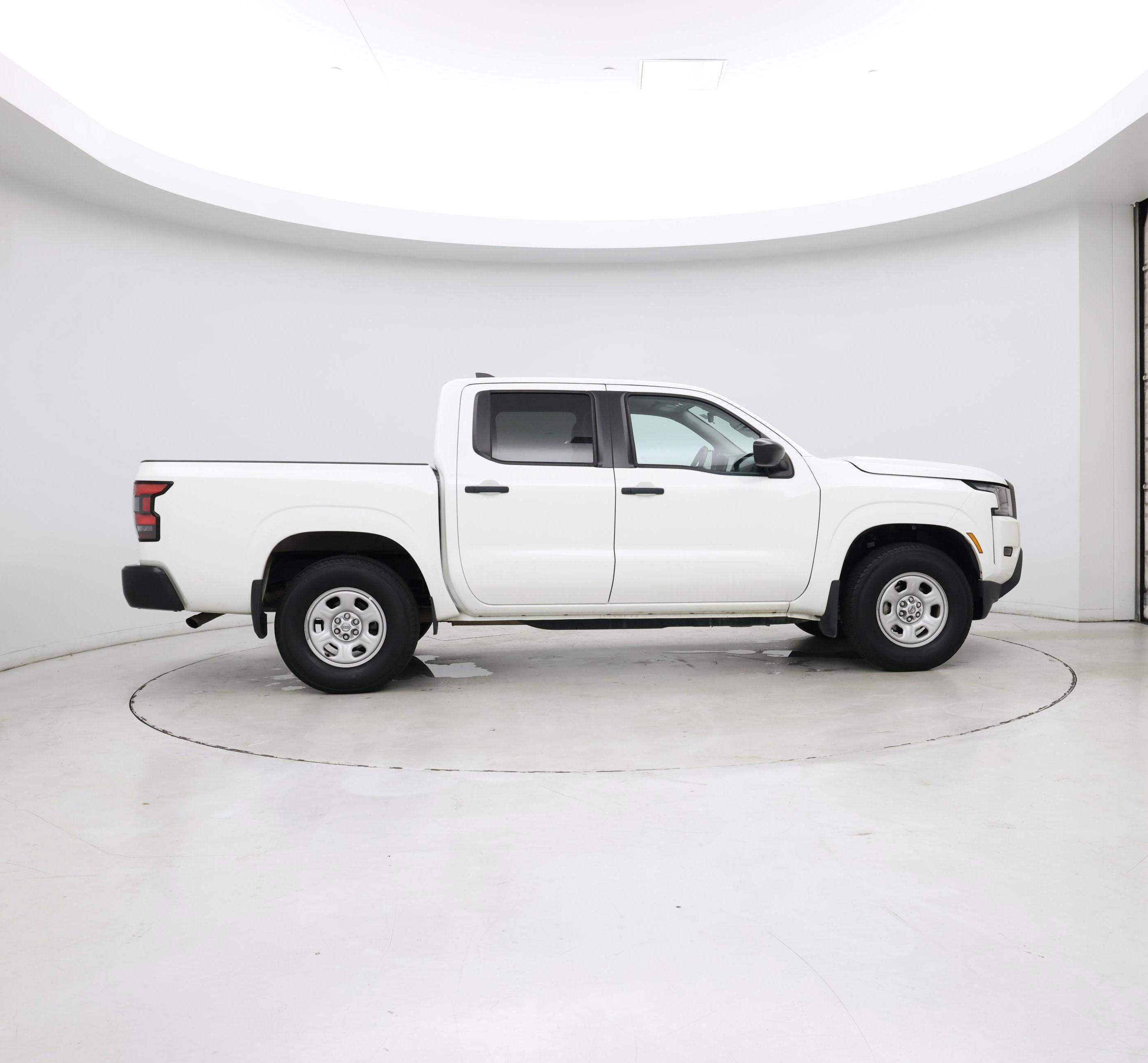 Thumbnail: 2022 Nissan Frontier - 7
