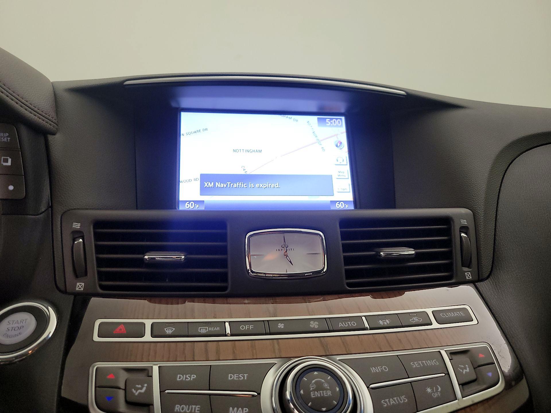 Thumbnail: 2013 INFINITI M56 - 14