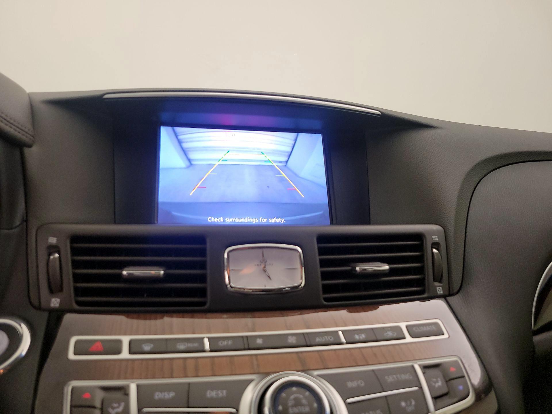 Thumbnail: 2013 INFINITI M56 - 15