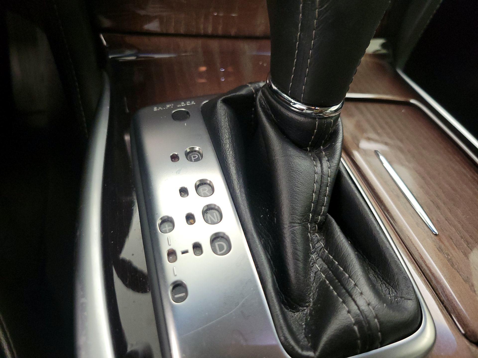 Thumbnail: 2013 INFINITI M56 - 18