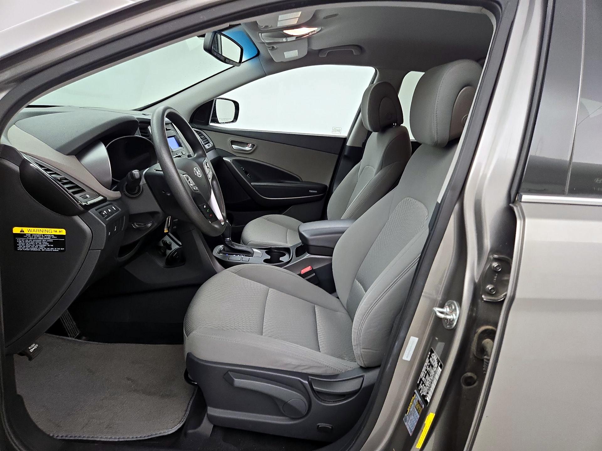 Thumbnail: 2013 Hyundai Santa Fe - 11