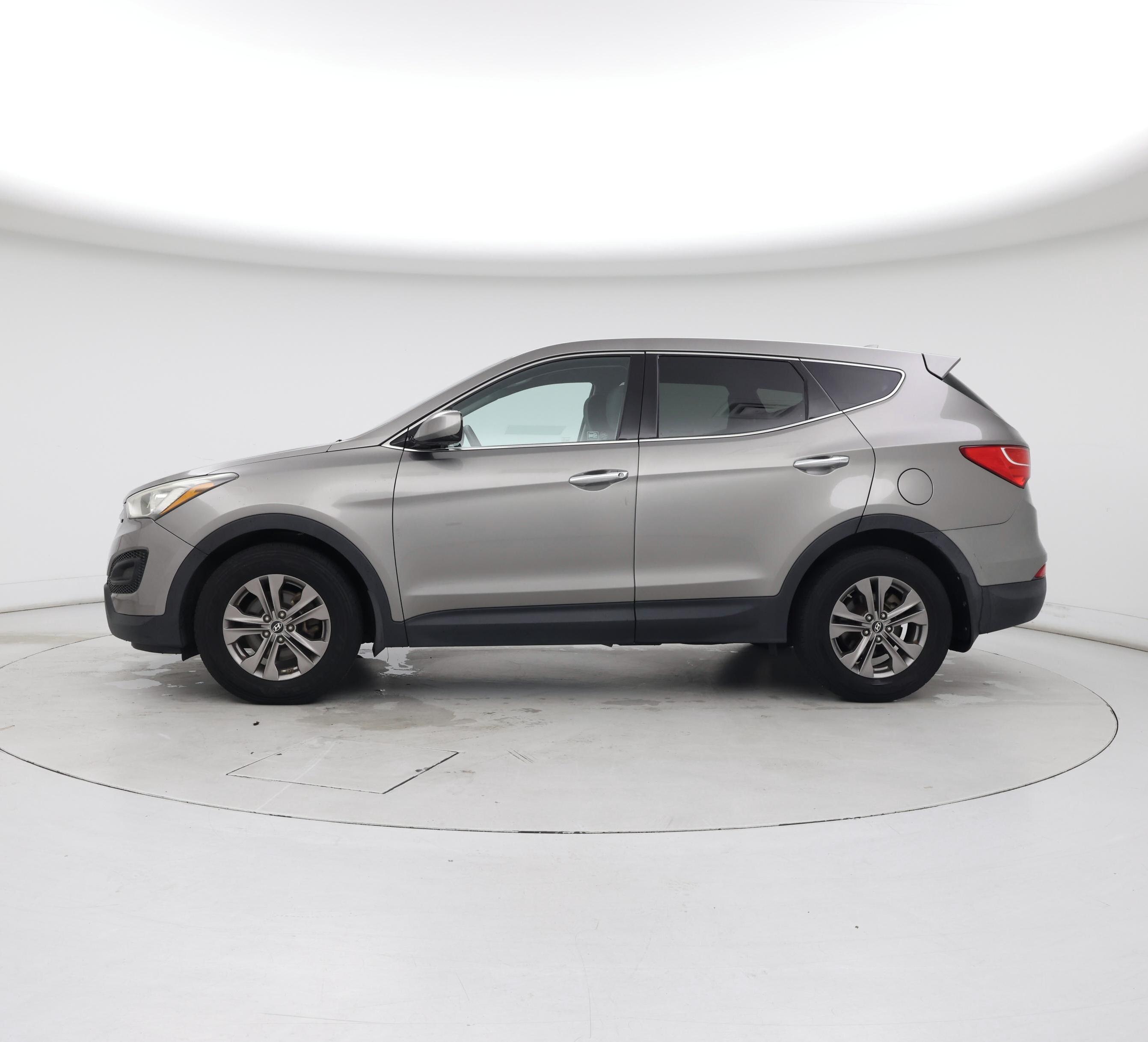 Thumbnail: 2013 Hyundai Santa Fe - 3