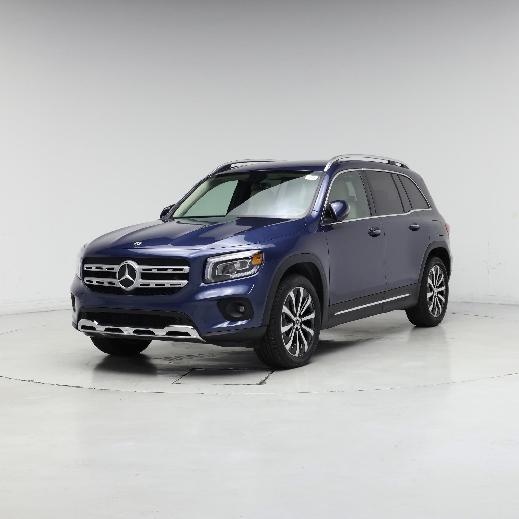 Thumbnail: 2021 Mercedes-Benz GLB - 4