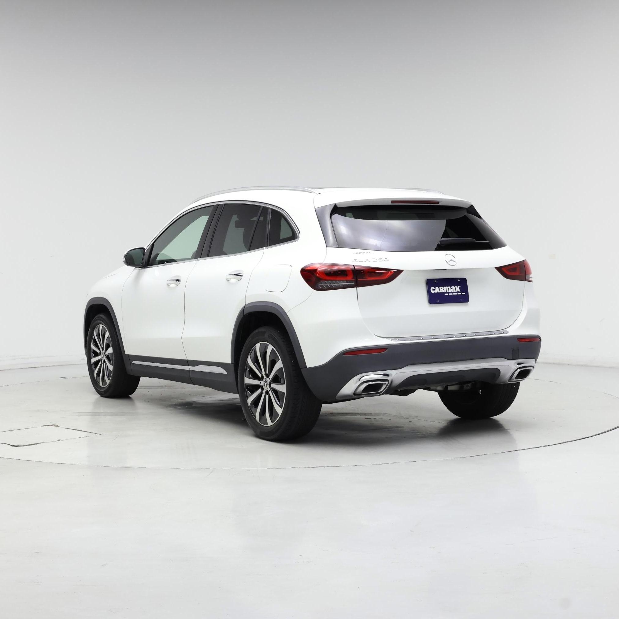 Thumbnail: 2021 Mercedes-Benz GLA - 2