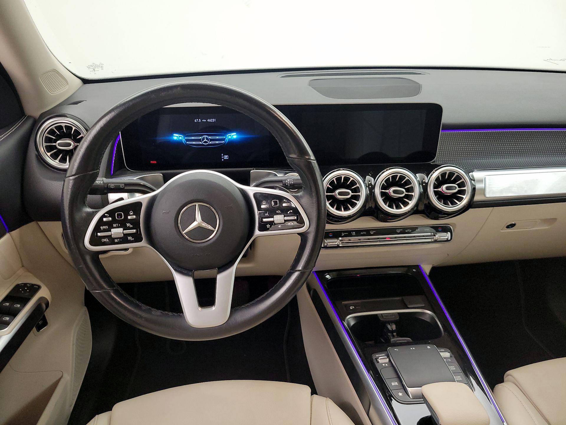 Thumbnail: 2021 Mercedes-Benz GLB - 10