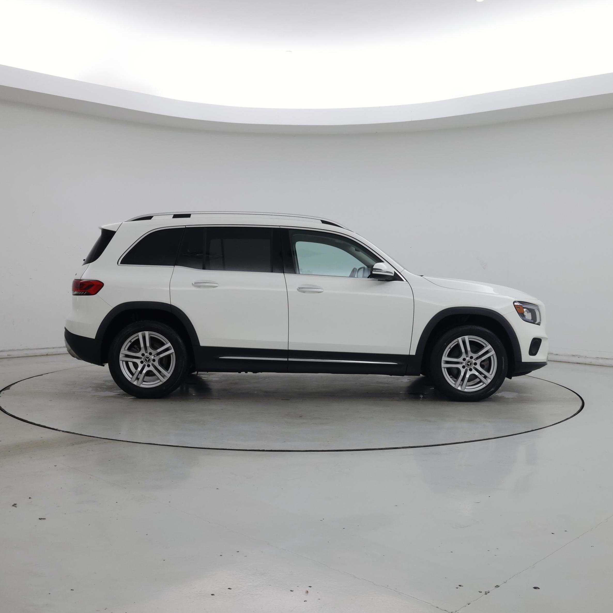 Thumbnail: 2021 Mercedes-Benz GLB - 7