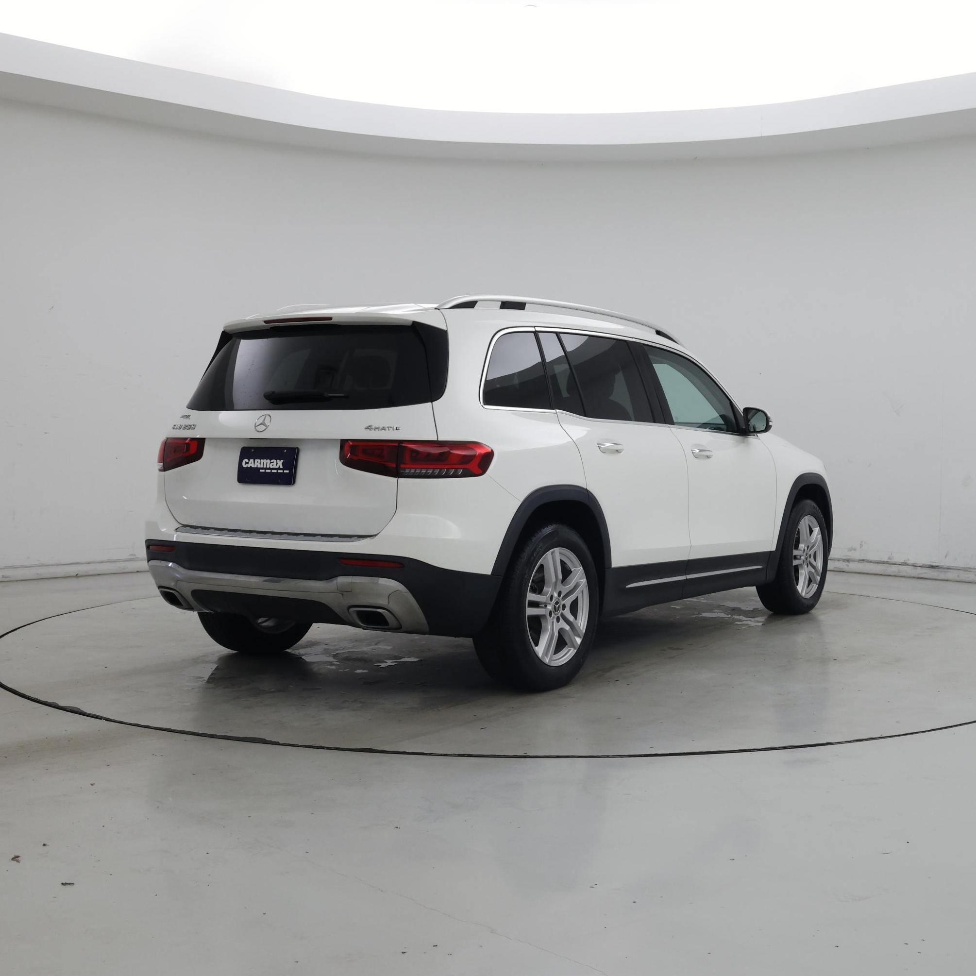 Thumbnail: 2021 Mercedes-Benz GLB - 8