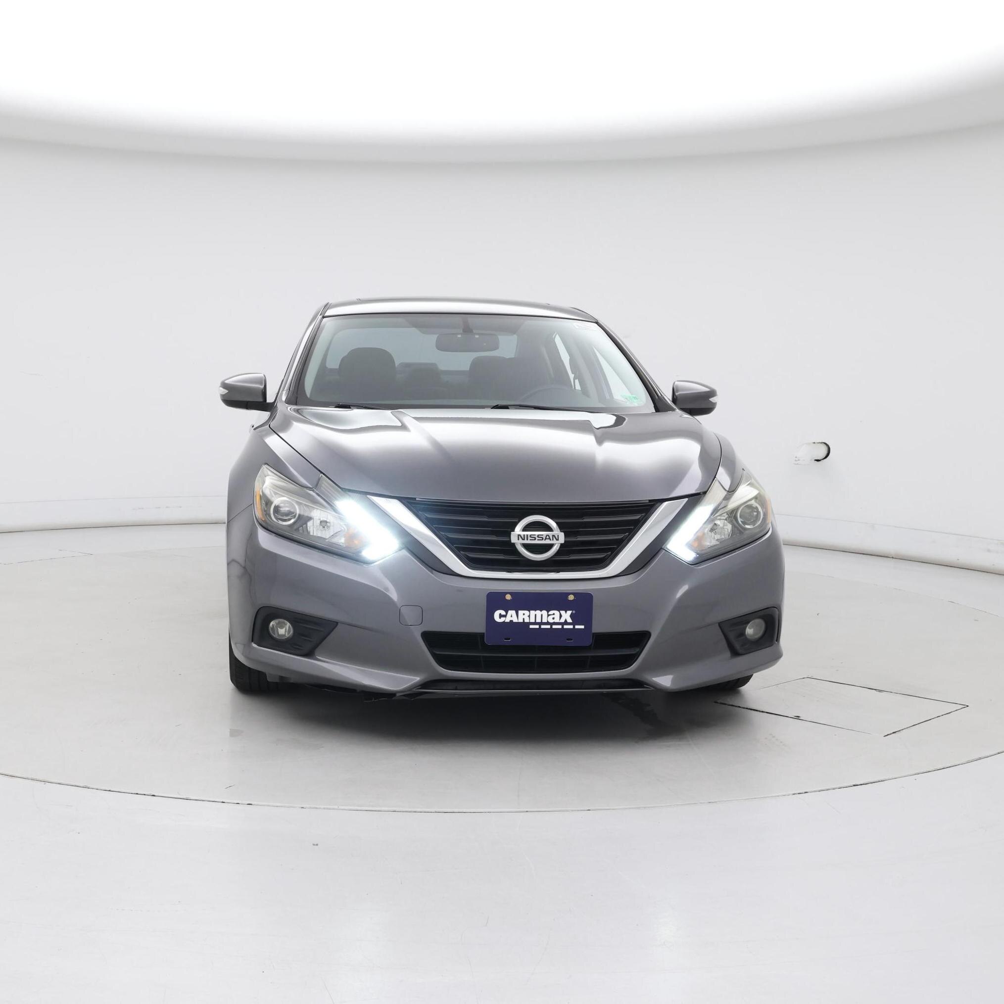 Thumbnail: 2016 Nissan Altima - 5