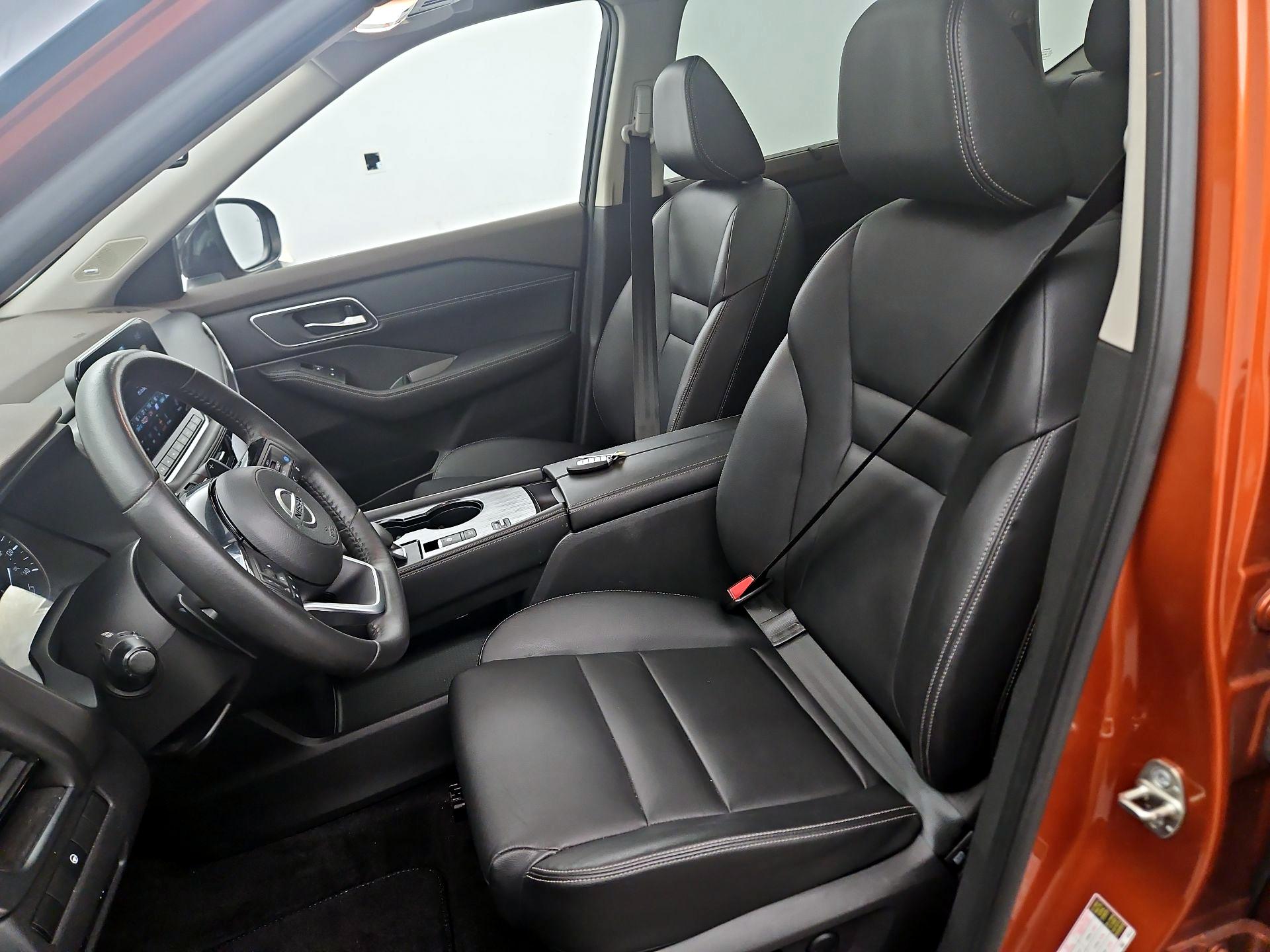 Thumbnail: 2021 Nissan Rogue - 11
