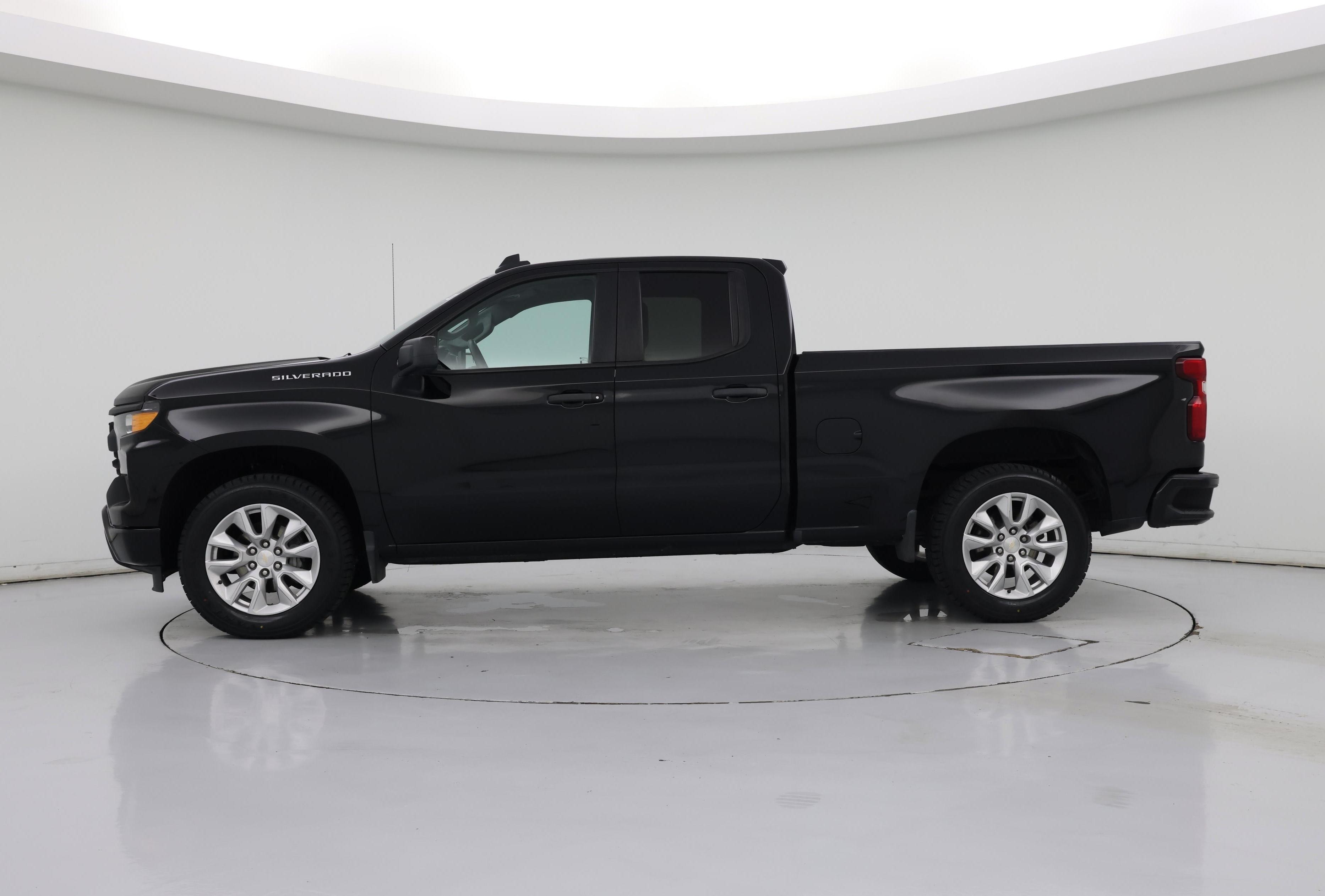 Thumbnail: 2022 Chevrolet Silverado 1500 - 3
