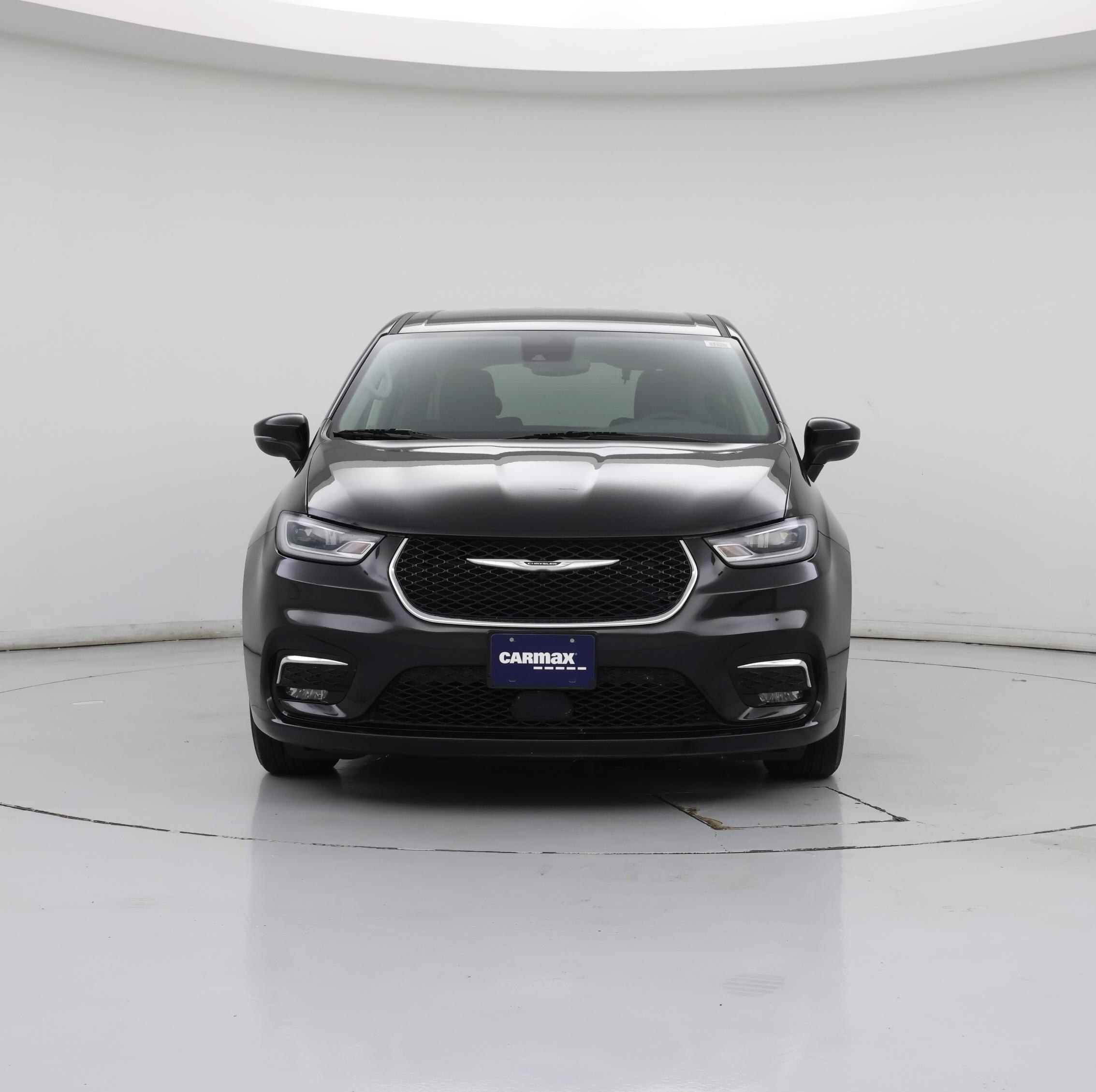 Thumbnail: 2023 Chrysler Pacifica - 5