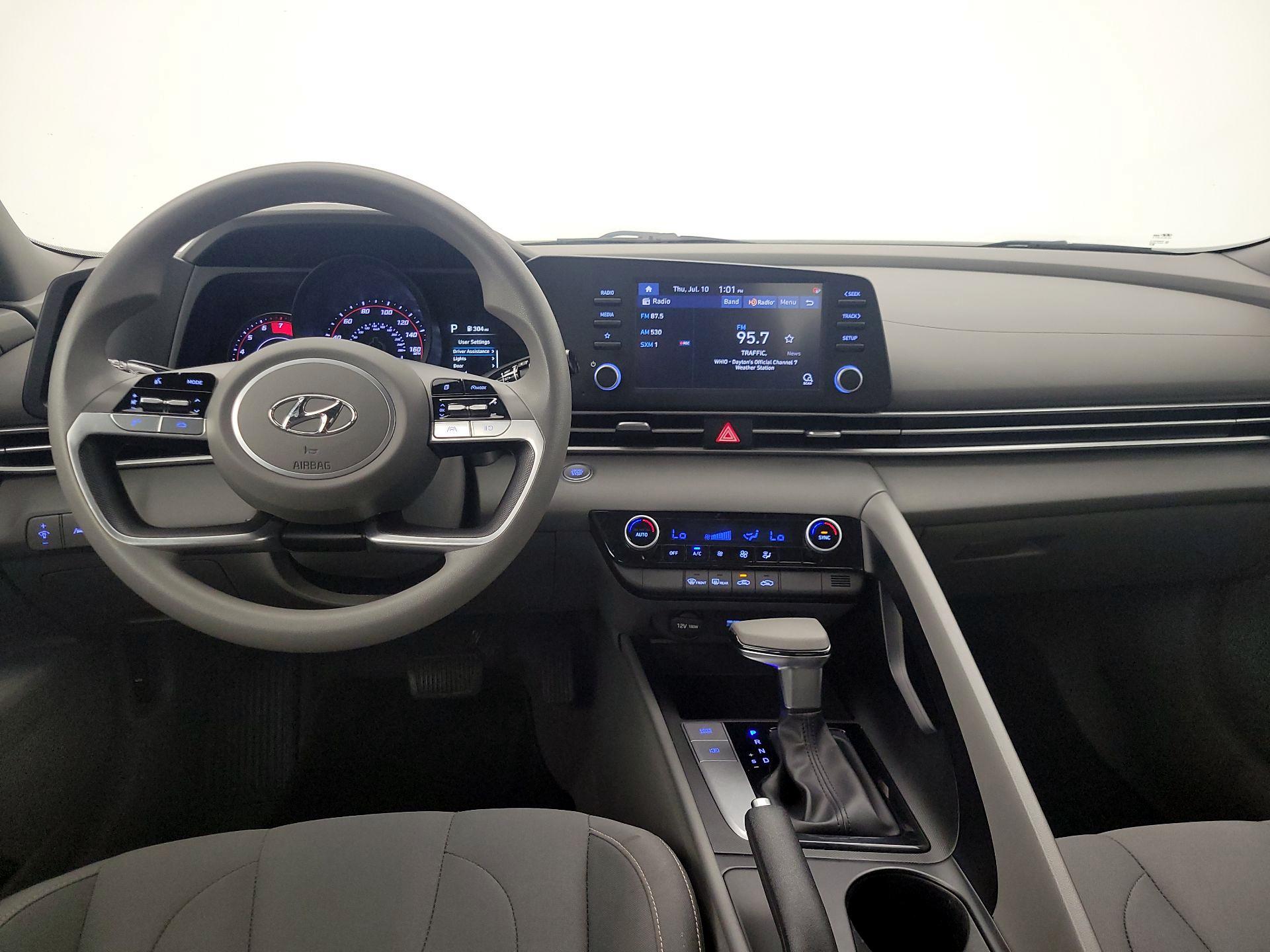 Thumbnail: 2023 Hyundai Elantra - 9