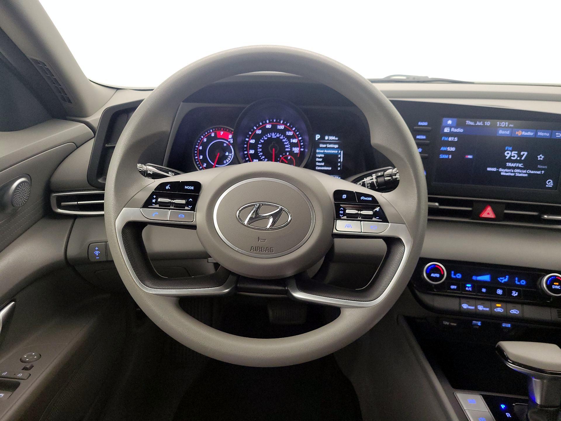 Thumbnail: 2023 Hyundai Elantra - 10