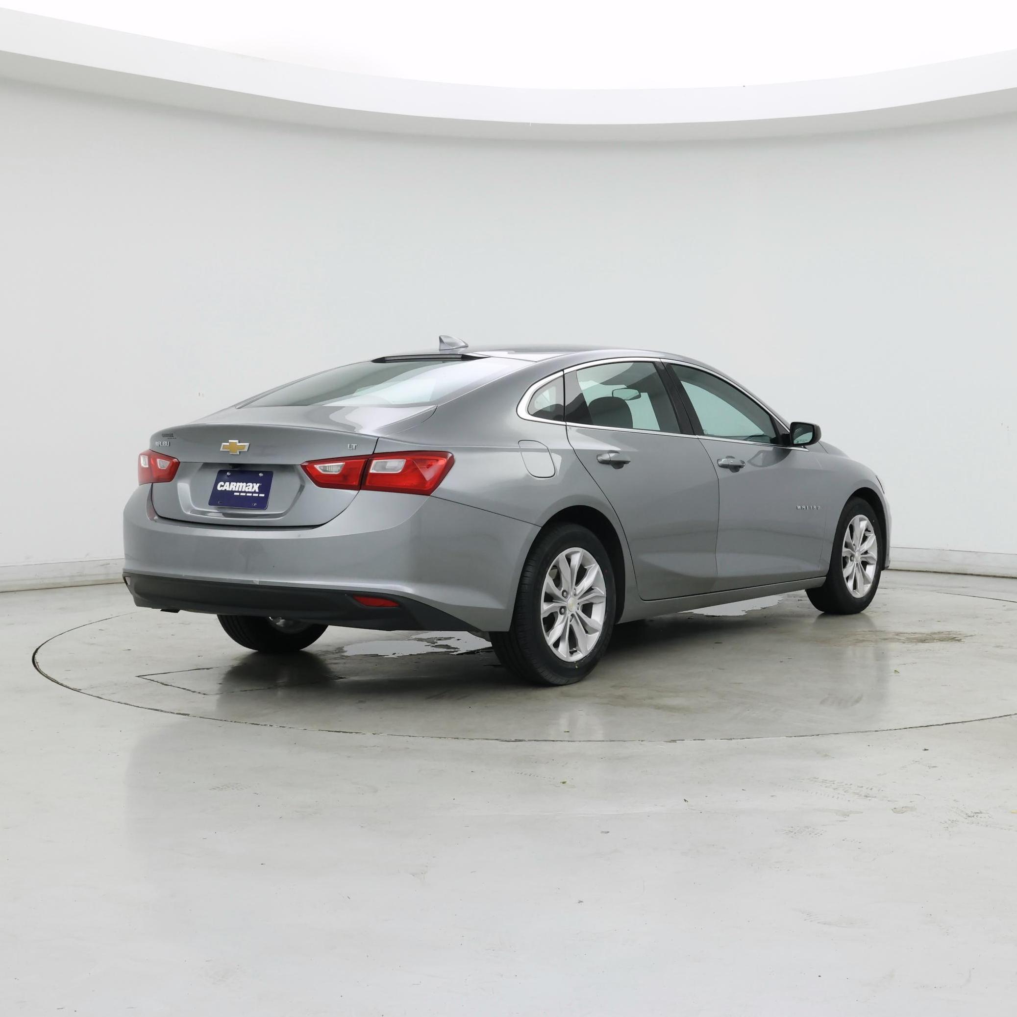 Thumbnail: 2023 Chevrolet Malibu - 8