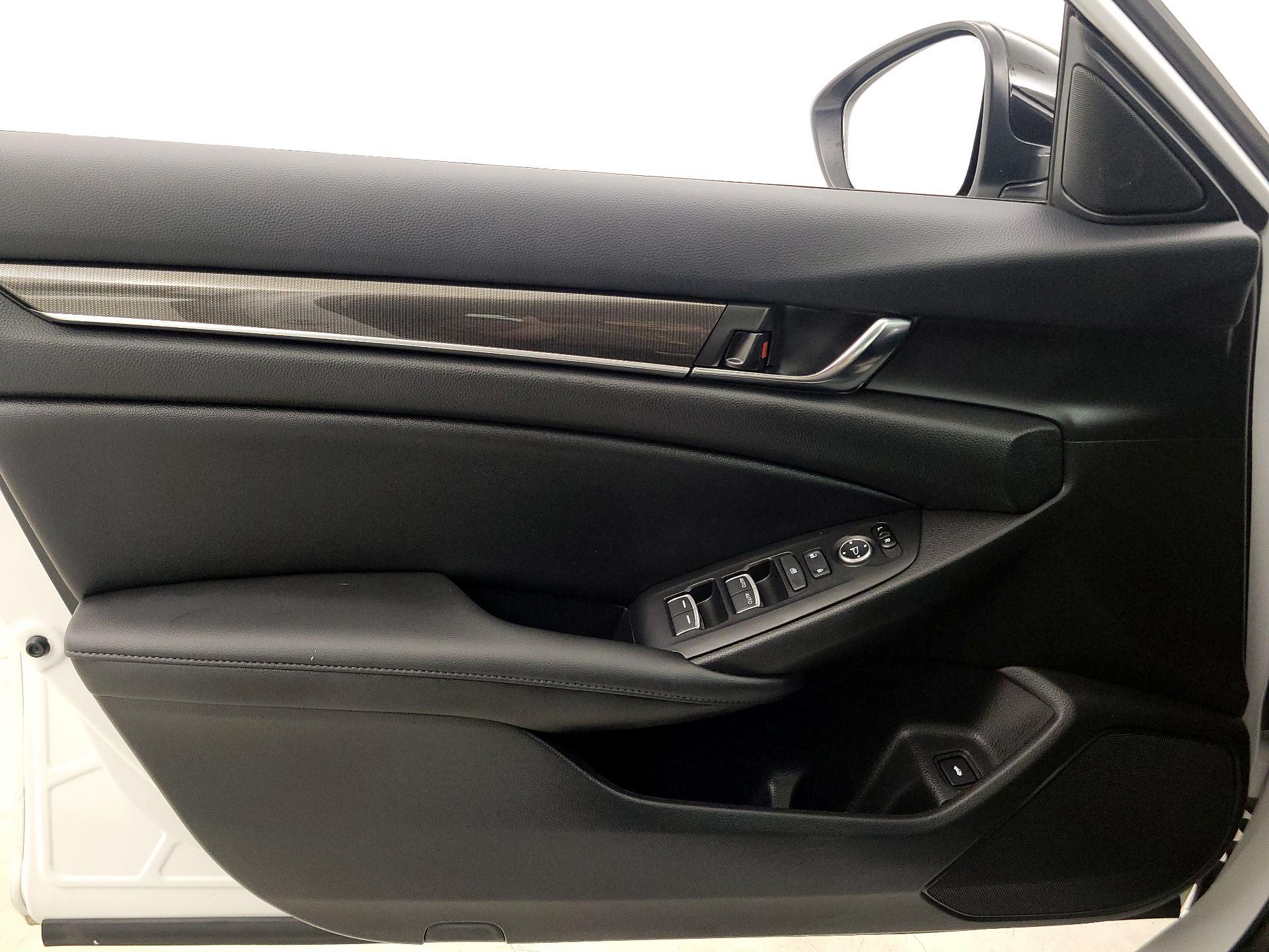 Thumbnail: 2021 Honda Accord - 12