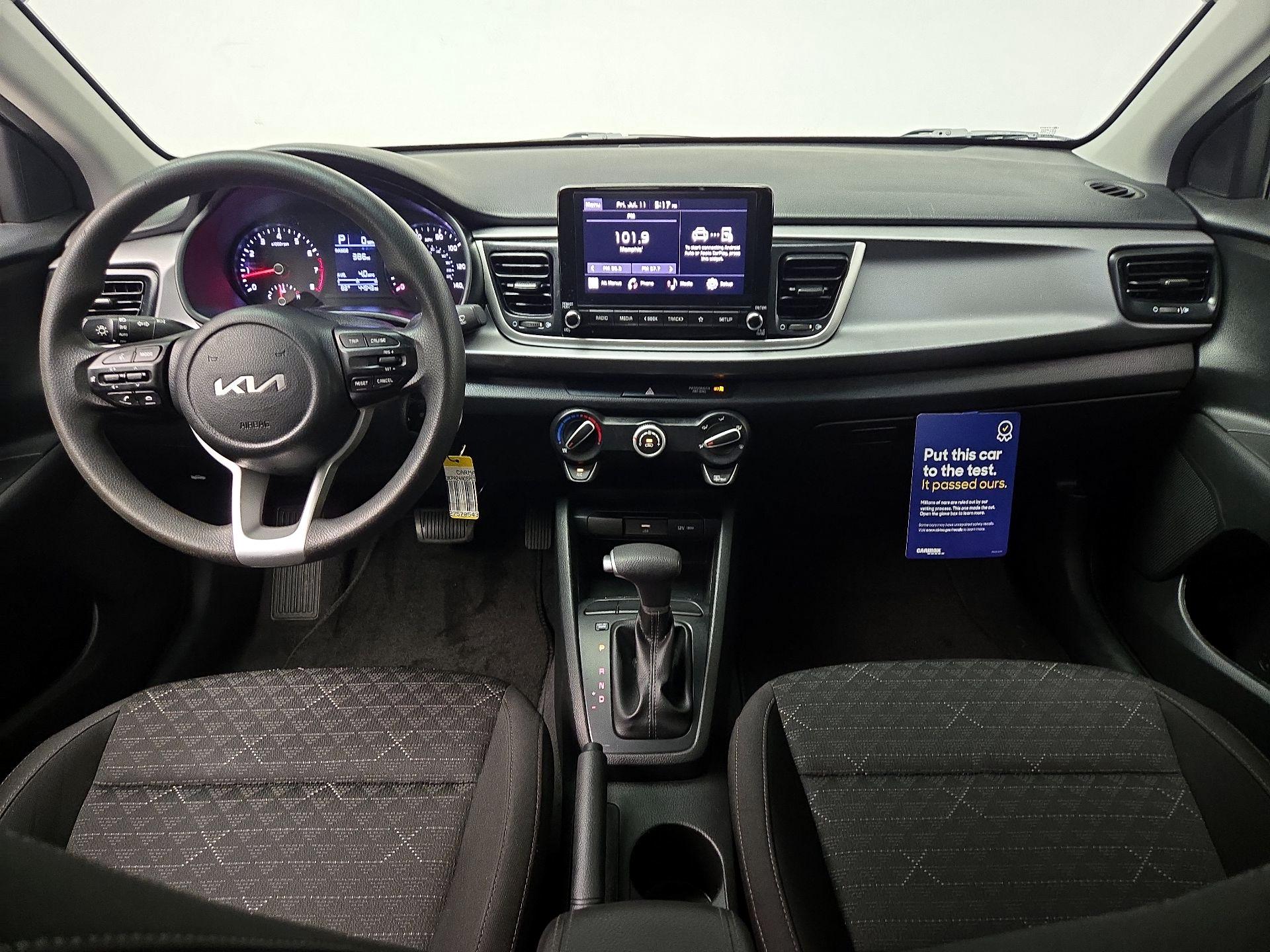 Thumbnail: 2023 Kia Rio - 9