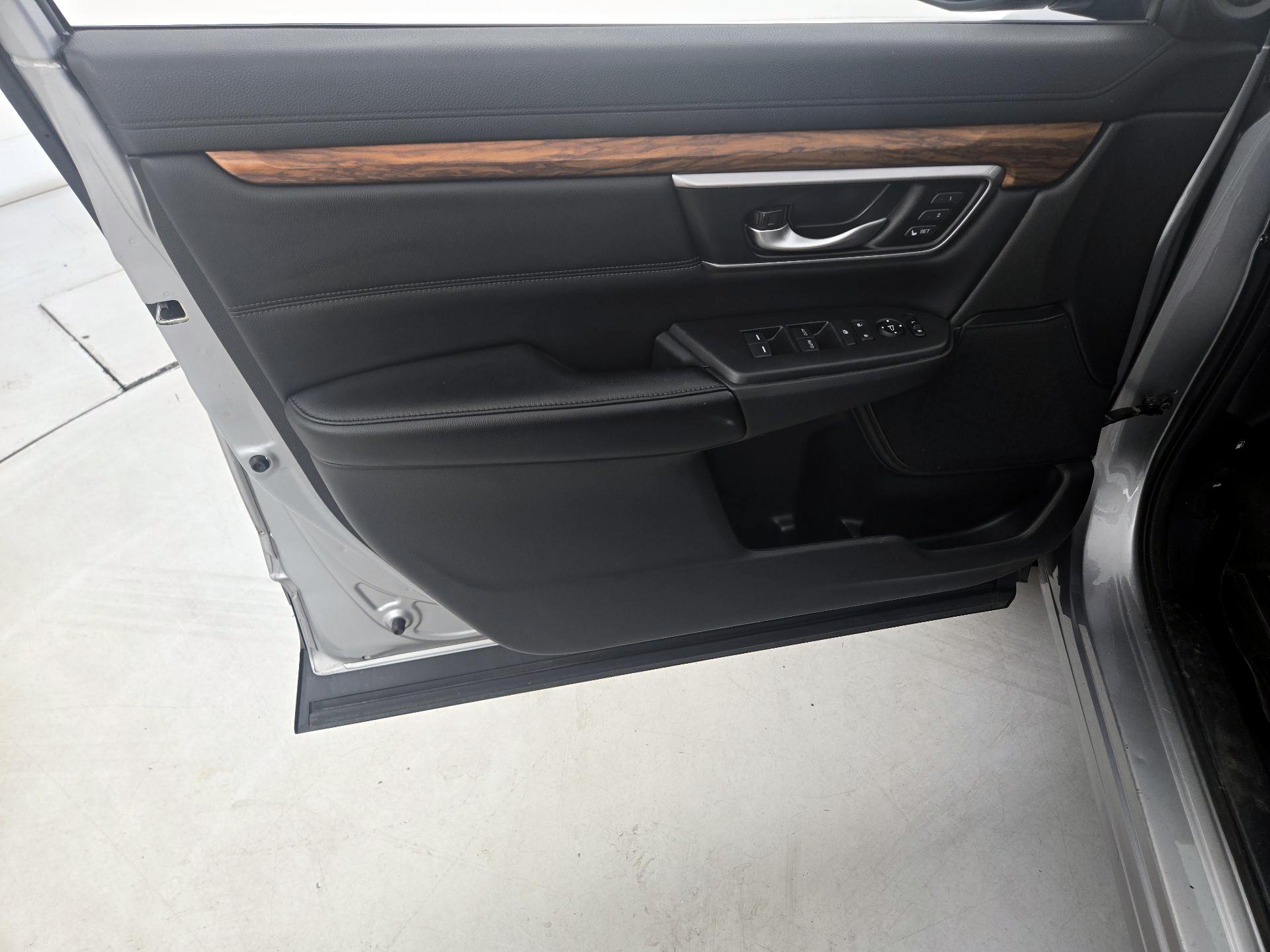Thumbnail: 2018 Honda CR-V - 12