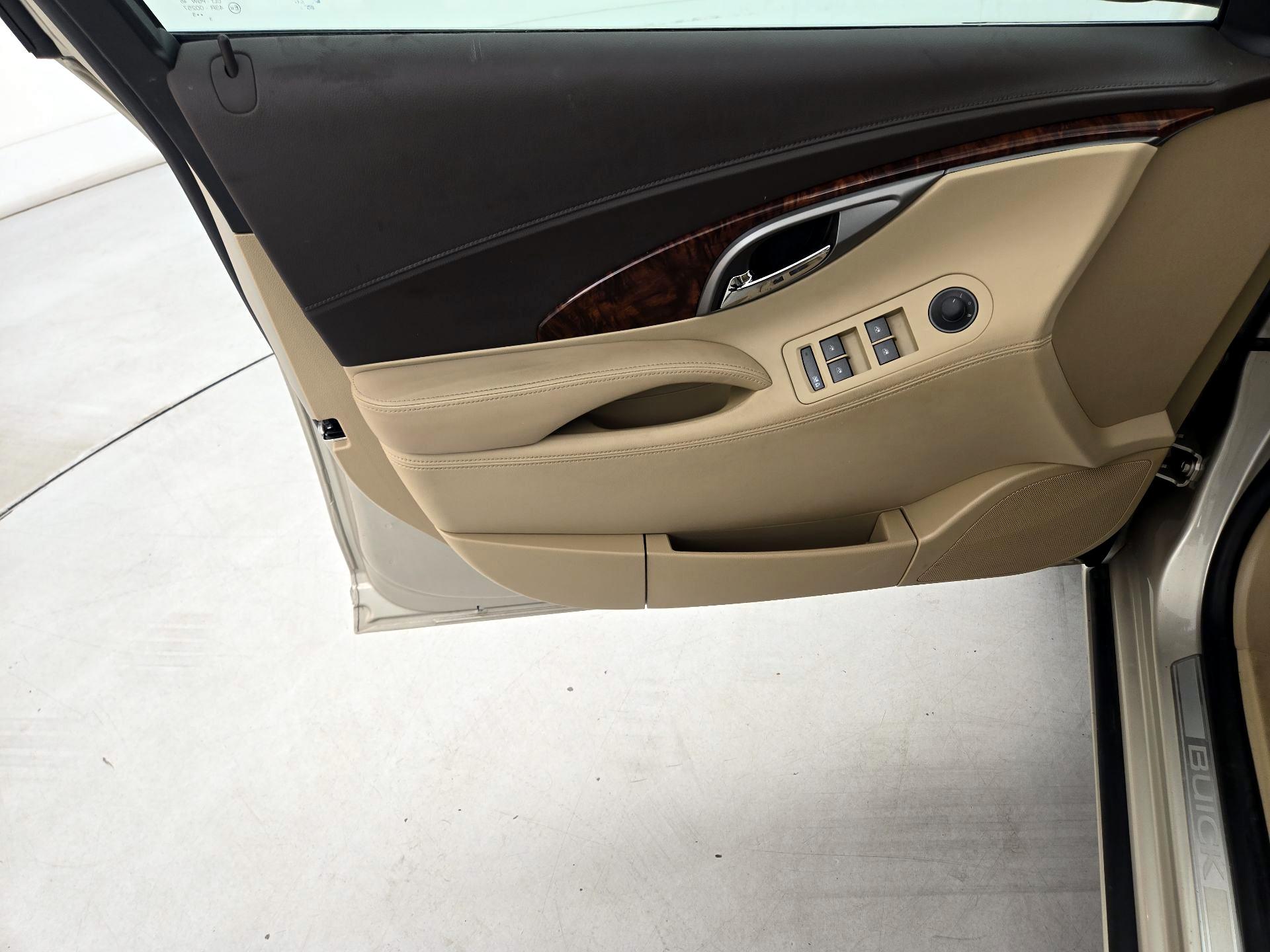 Thumbnail: 2013 Buick LaCrosse - 12