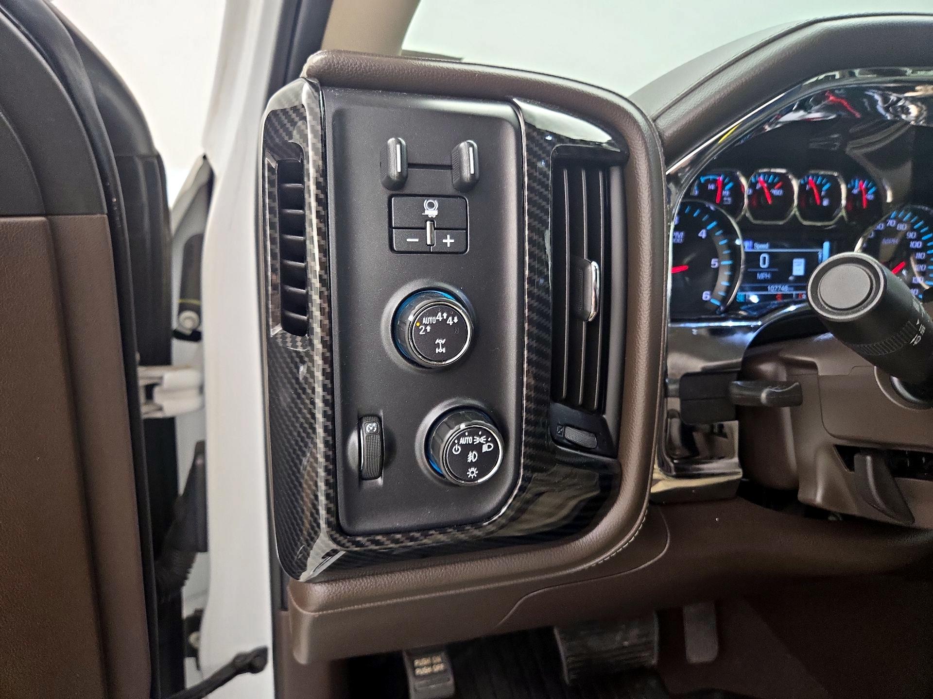 Thumbnail: 2018 Chevrolet Silverado 1500 - 13