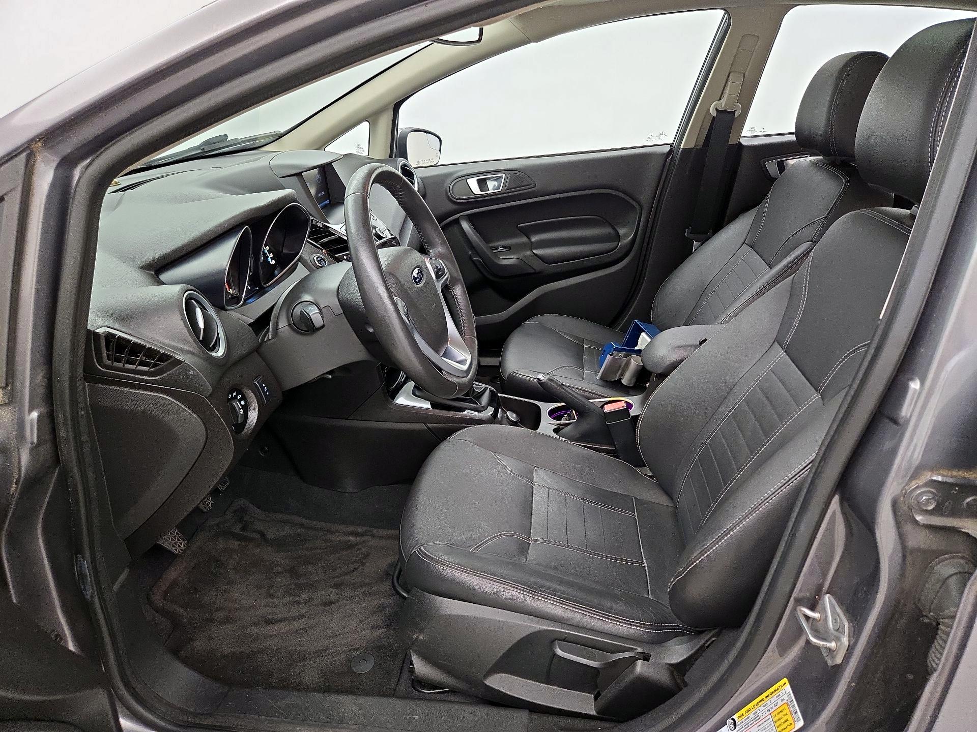Thumbnail: 2014 Ford Fiesta - 11