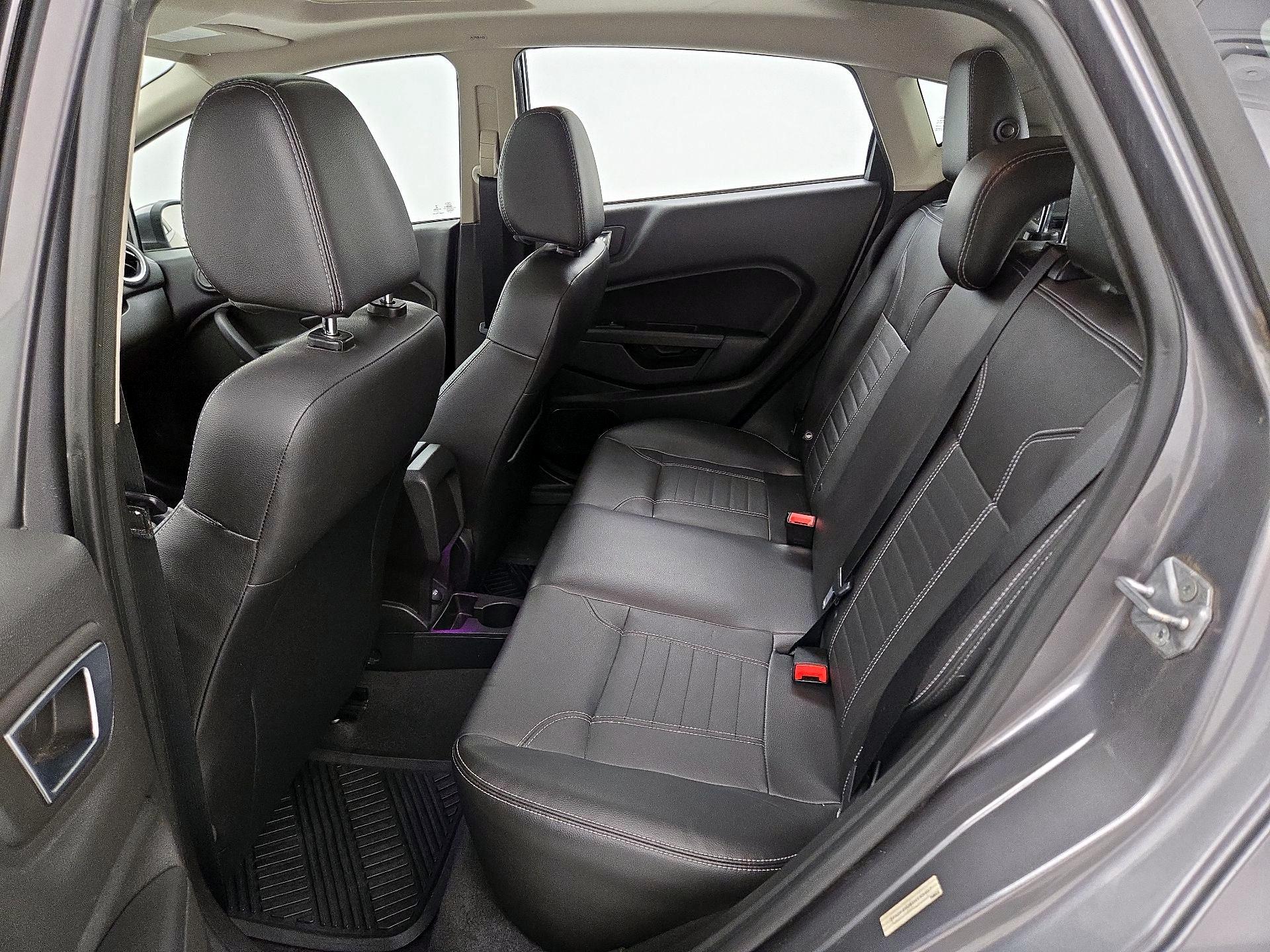 Thumbnail: 2014 Ford Fiesta - 20