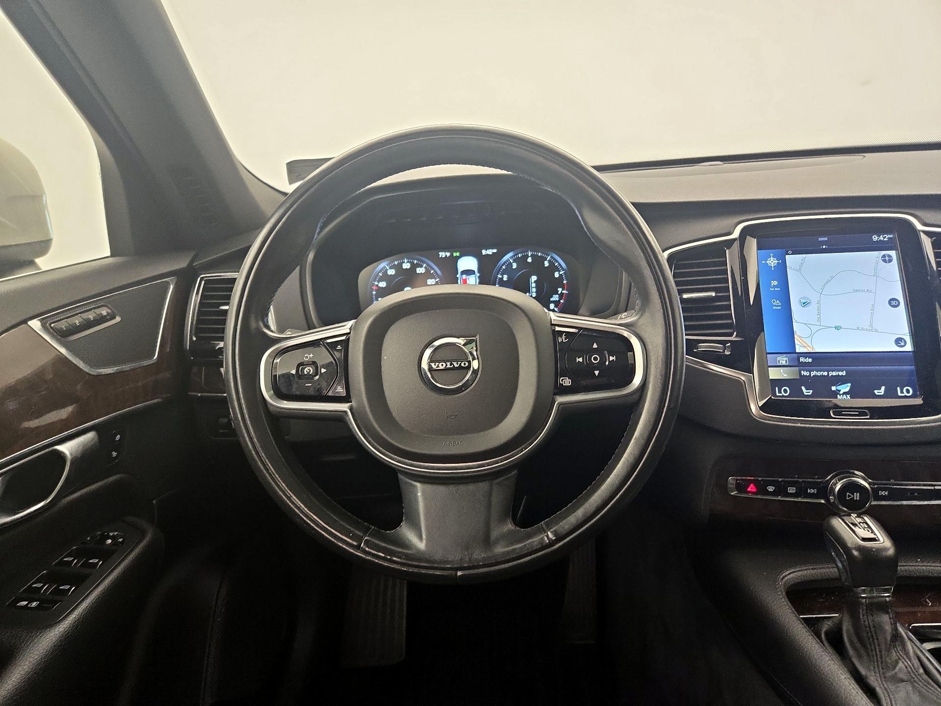 Thumbnail: 2017 Volvo XC90 - 10