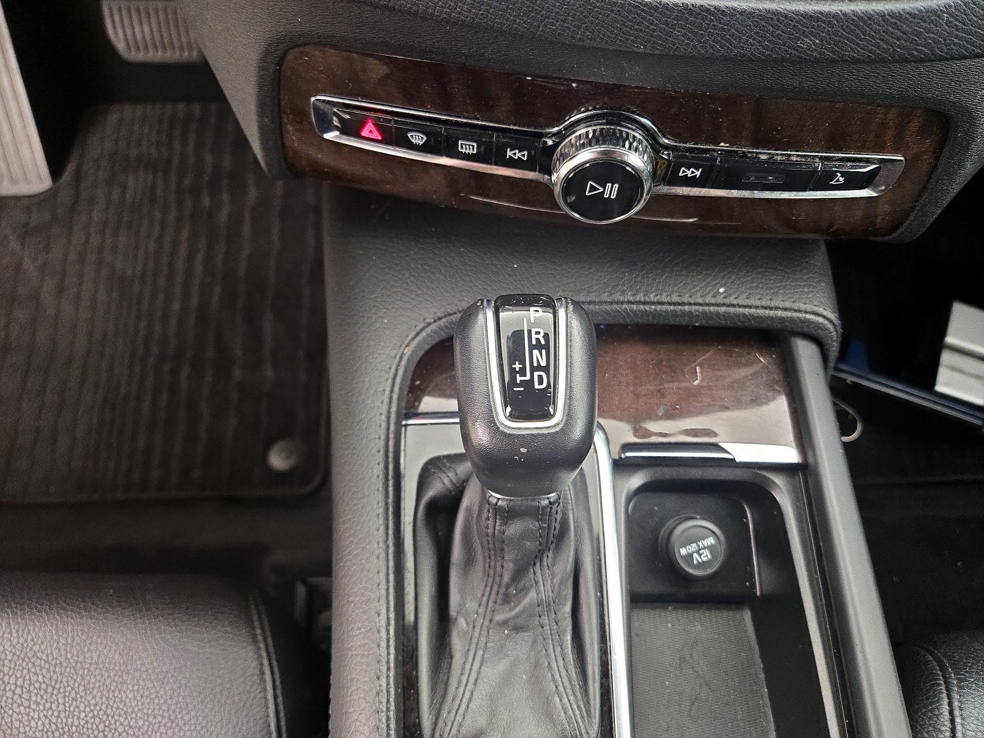 Thumbnail: 2017 Volvo XC90 - 18