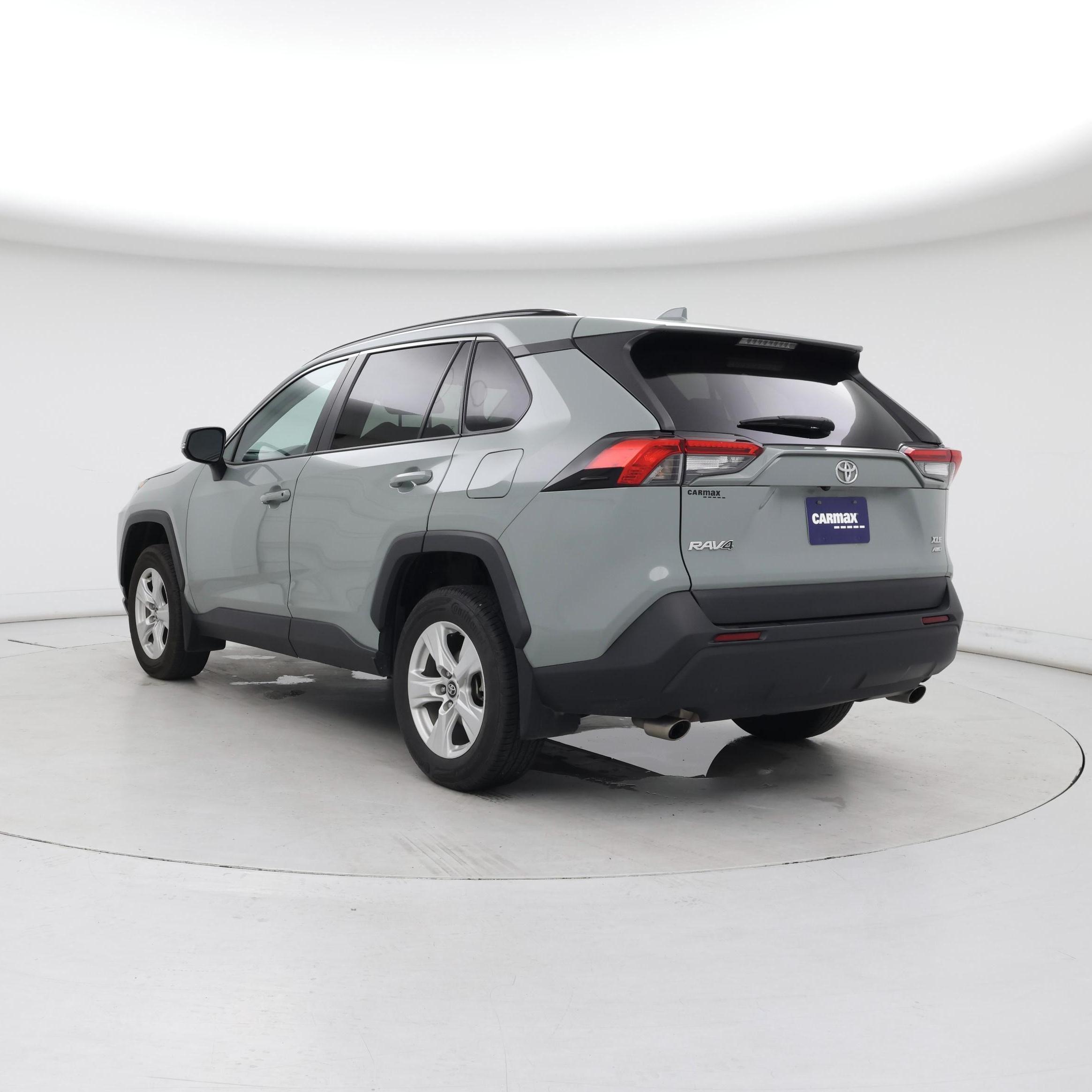 Thumbnail: 2020 Toyota RAV4 - 2
