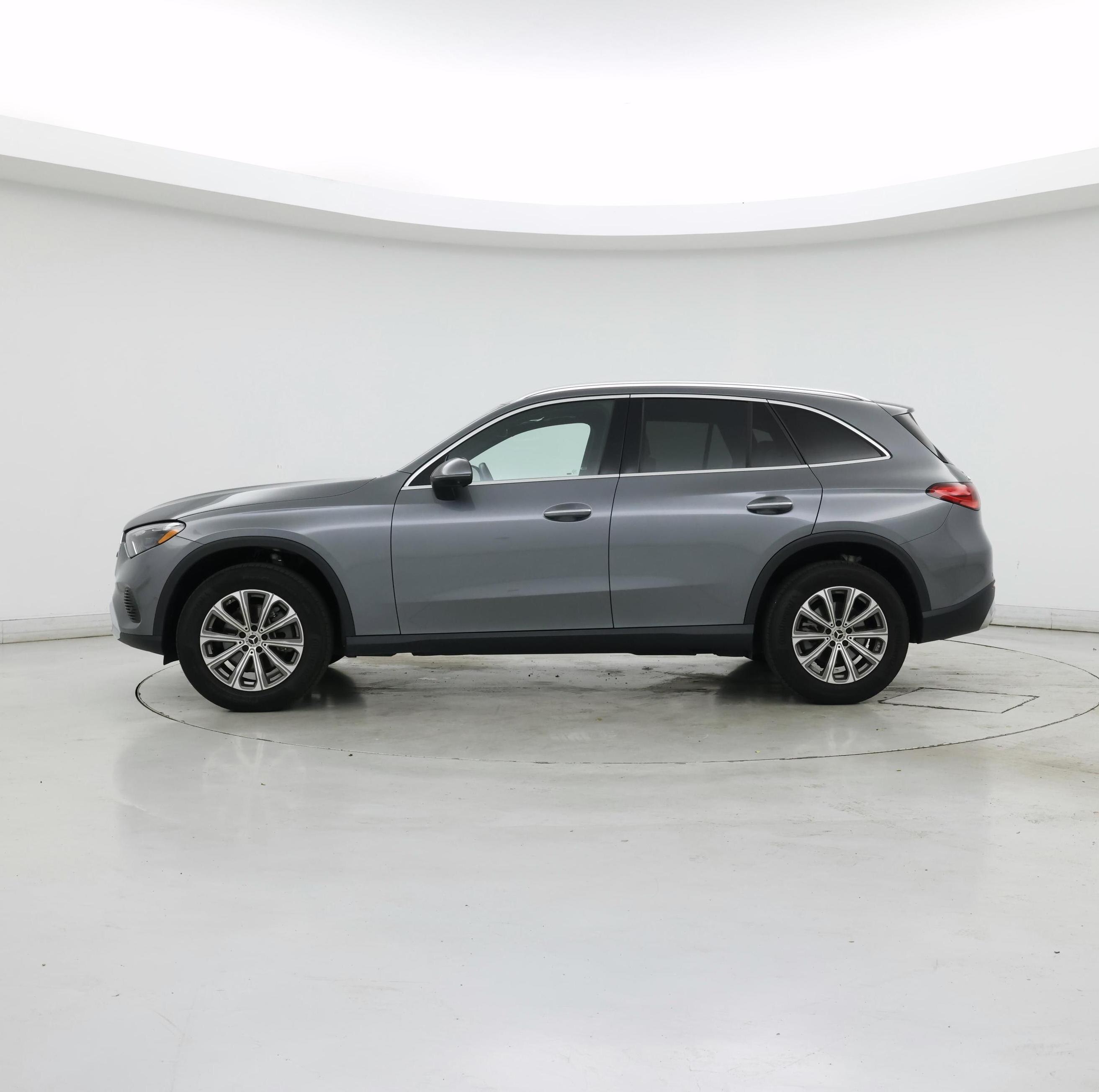 Thumbnail: 2023 Mercedes-Benz GLC - 3