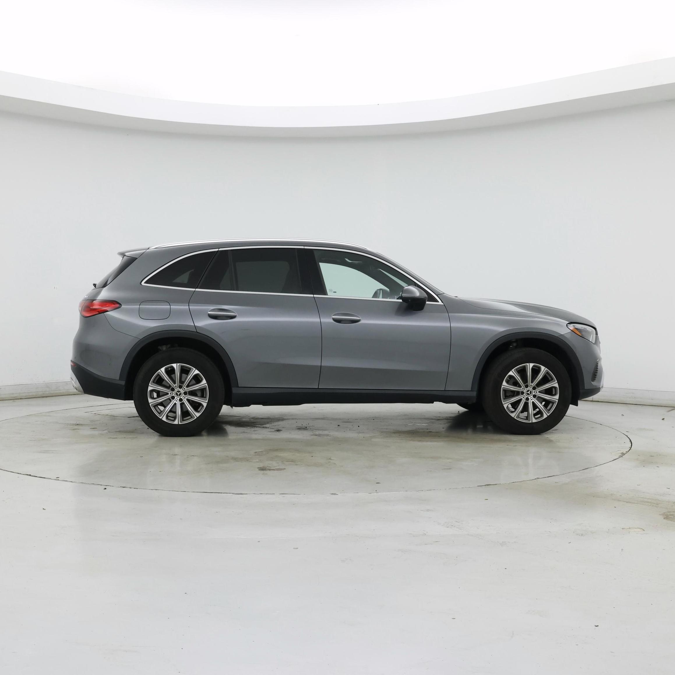 Thumbnail: 2023 Mercedes-Benz GLC - 7