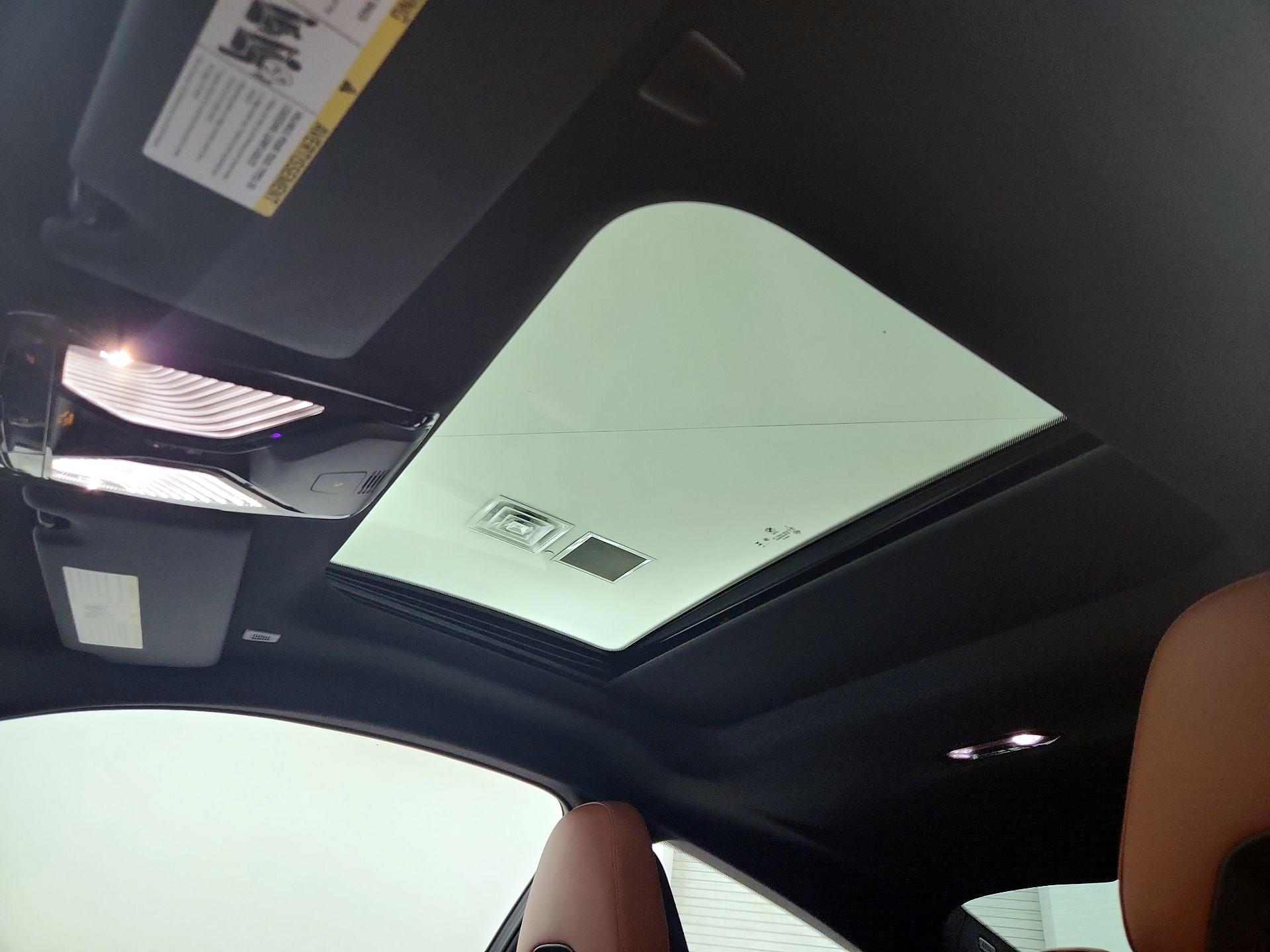 Thumbnail: 2024 BMW M4 - 20