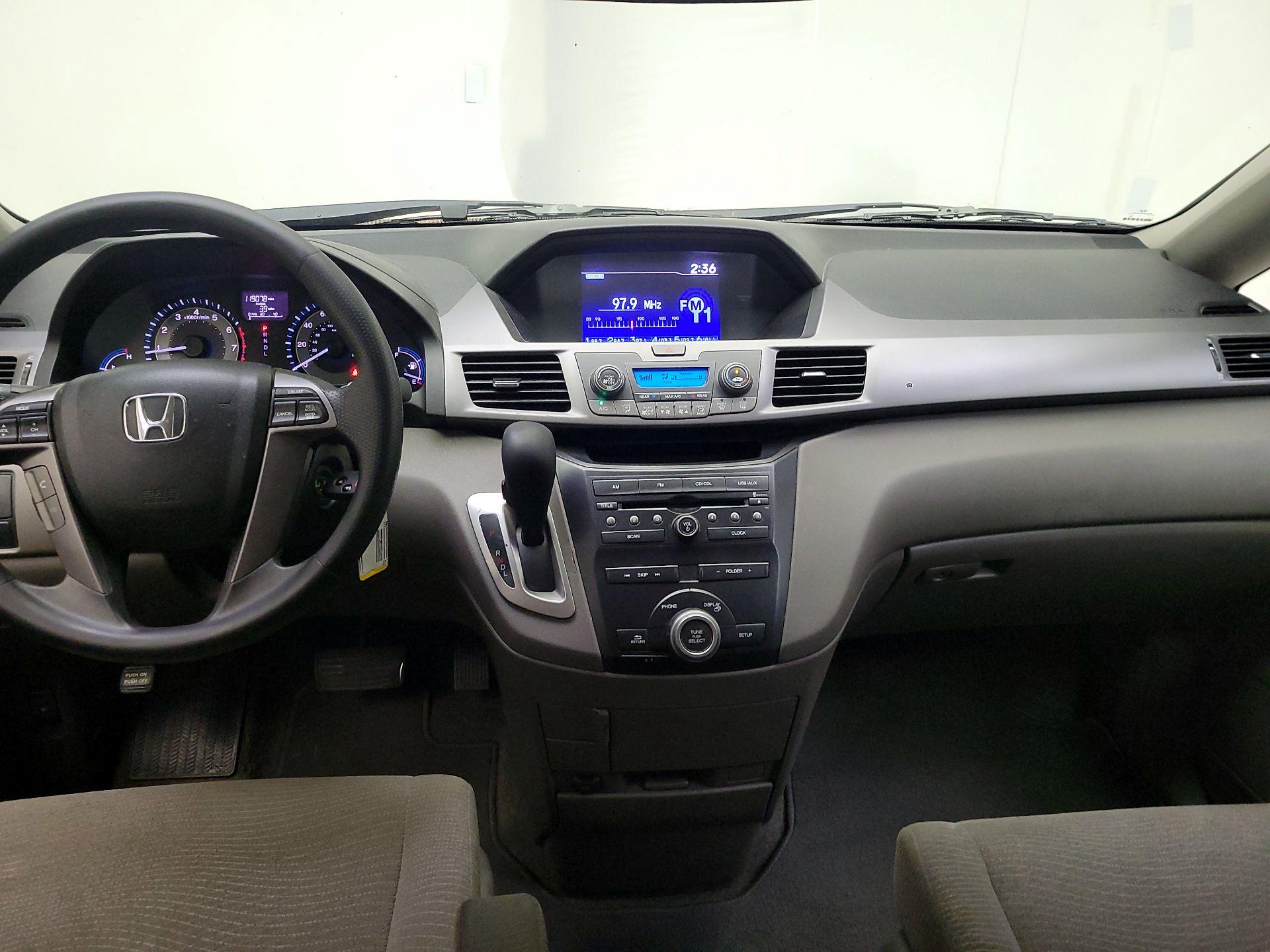 Thumbnail: 2013 Honda Odyssey - 9