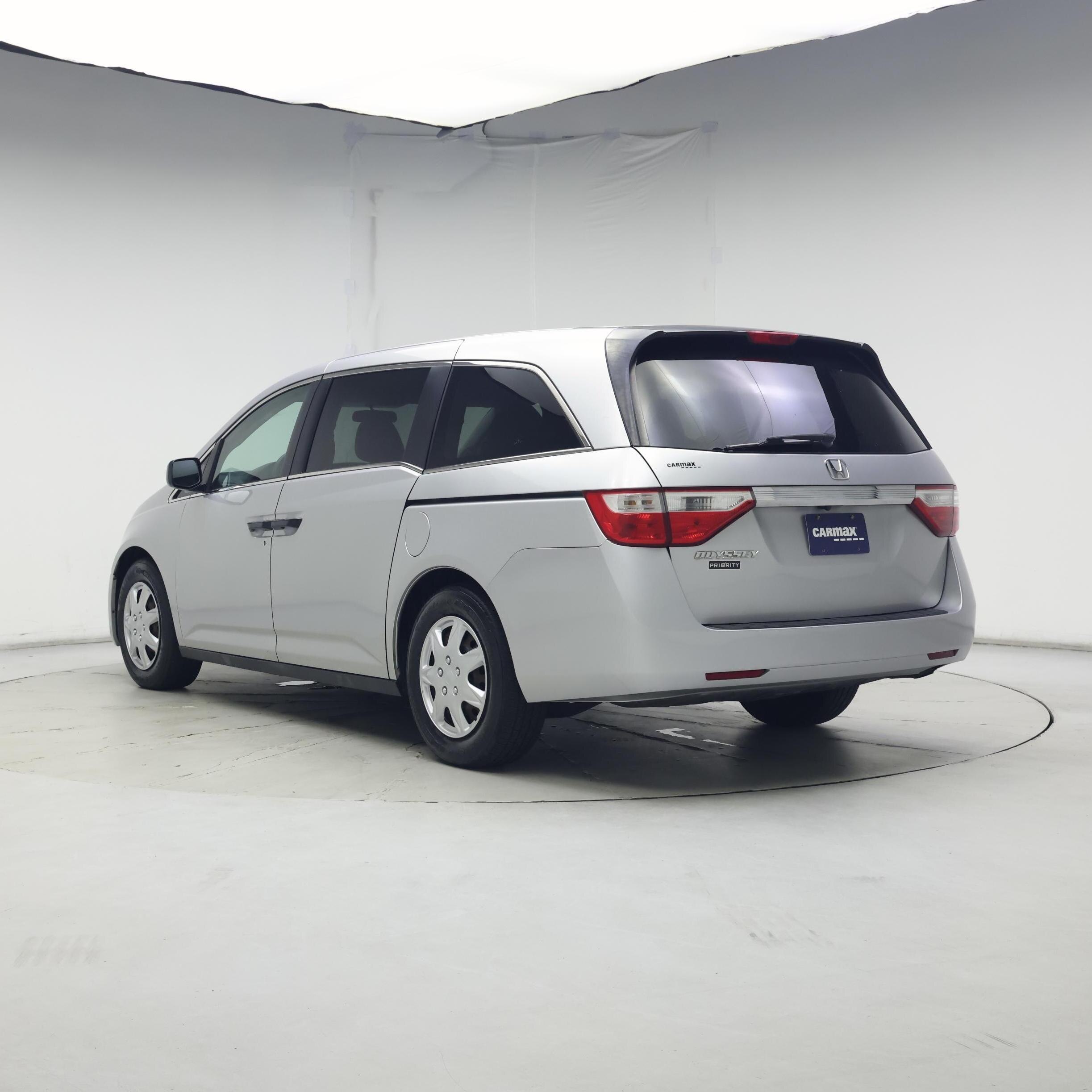 Thumbnail: 2013 Honda Odyssey - 2