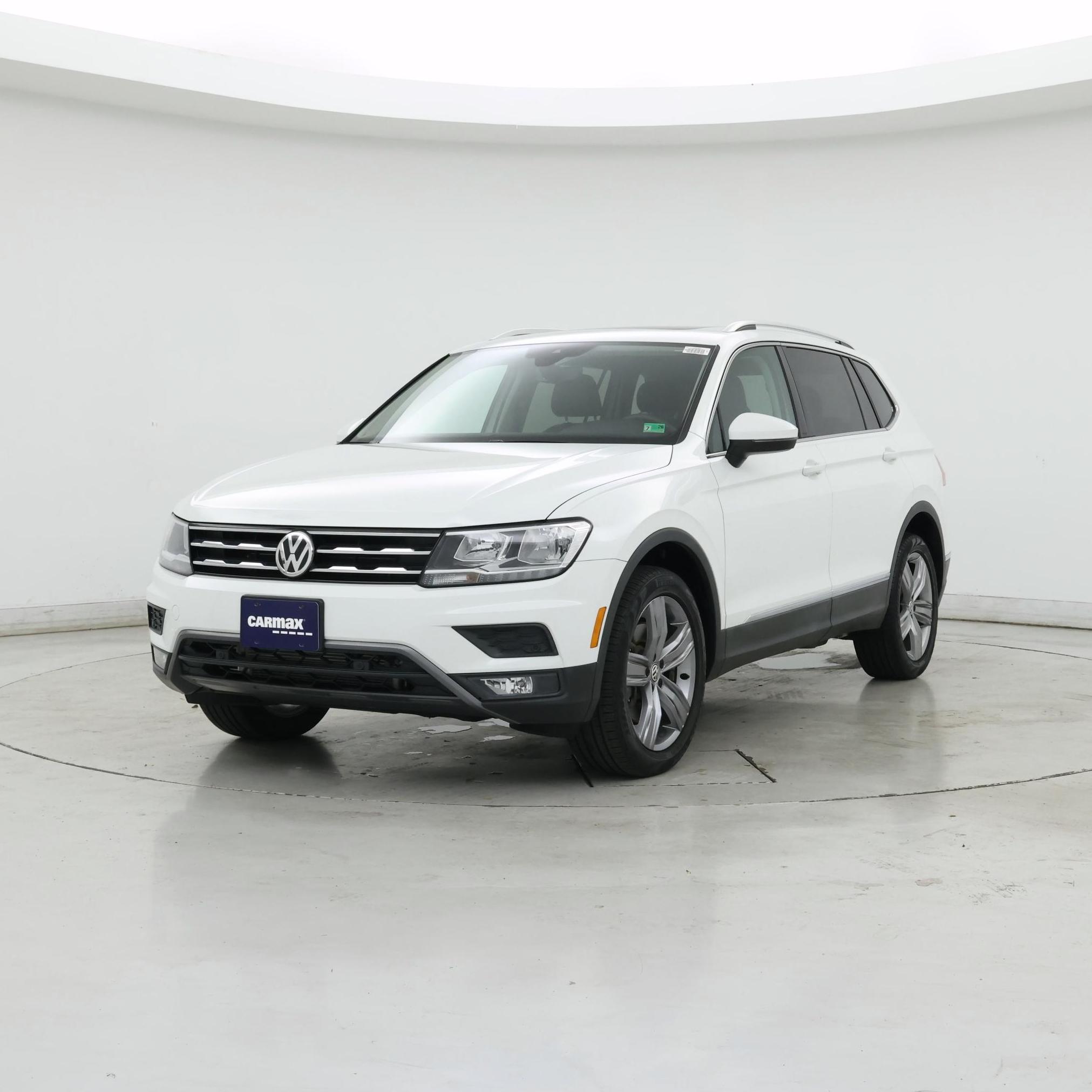 Thumbnail: 2021 Volkswagen Tiguan - 4