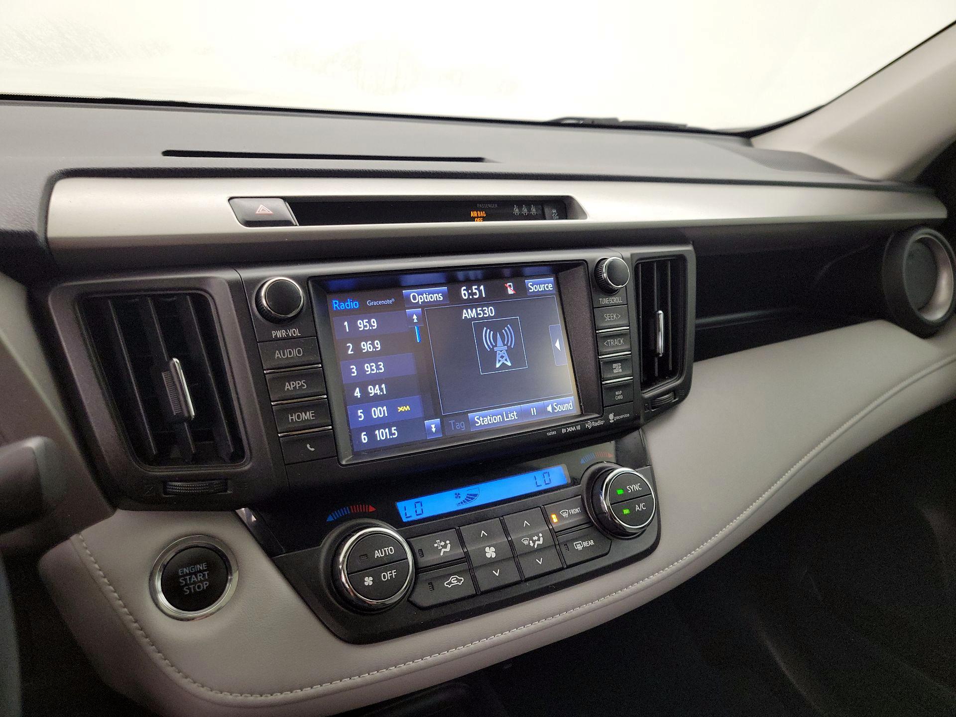 Thumbnail: 2017 Toyota RAV4 - 15