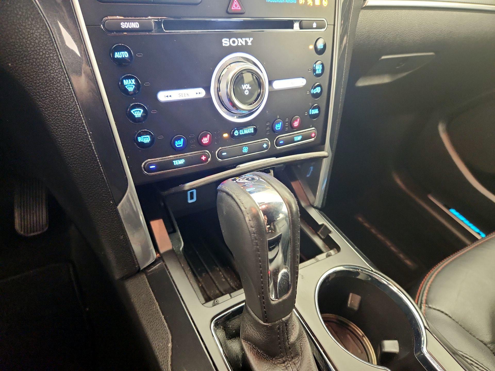 Thumbnail: 2017 Ford Explorer - 17