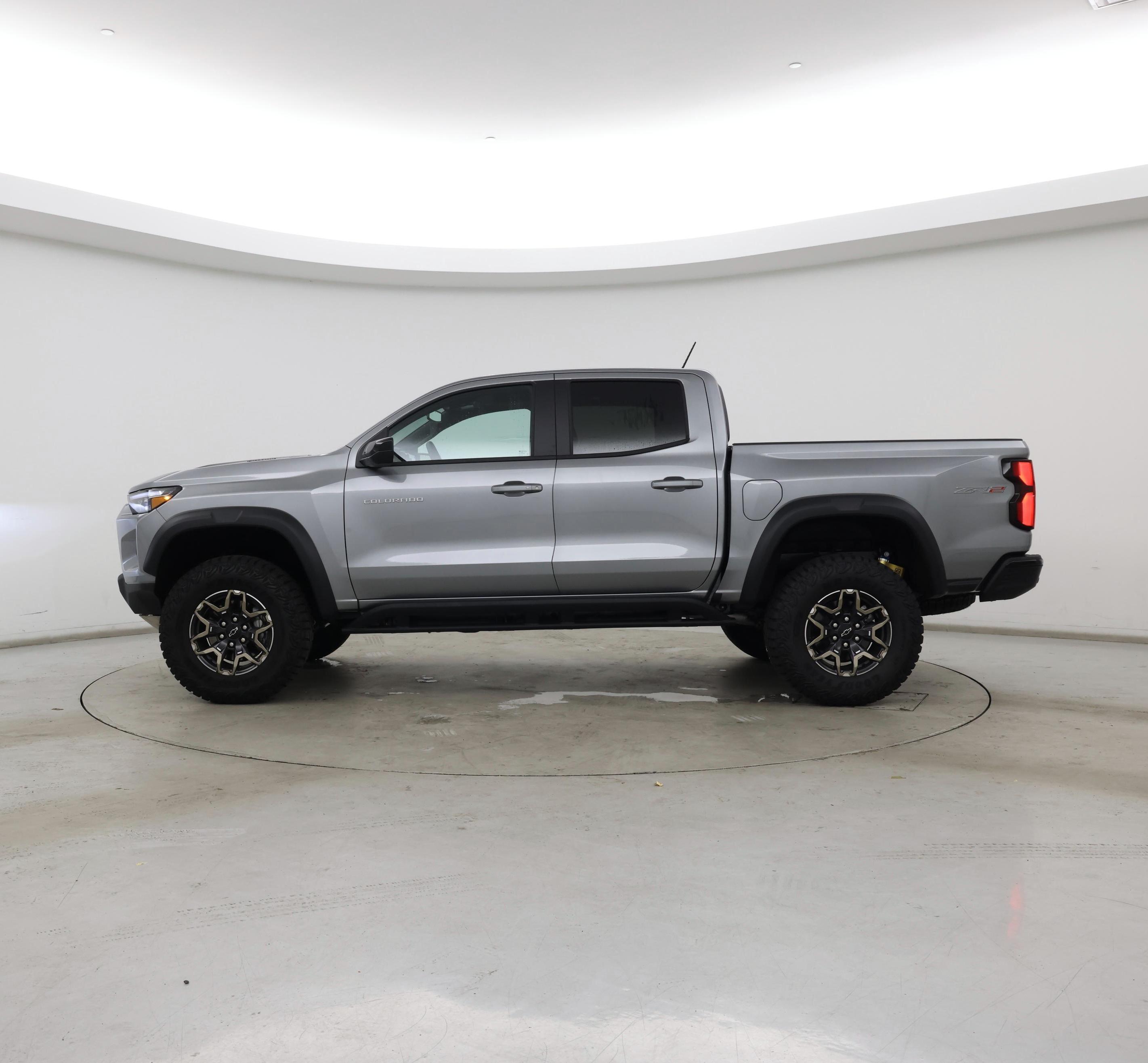 Thumbnail: 2025 Chevrolet Colorado - 3