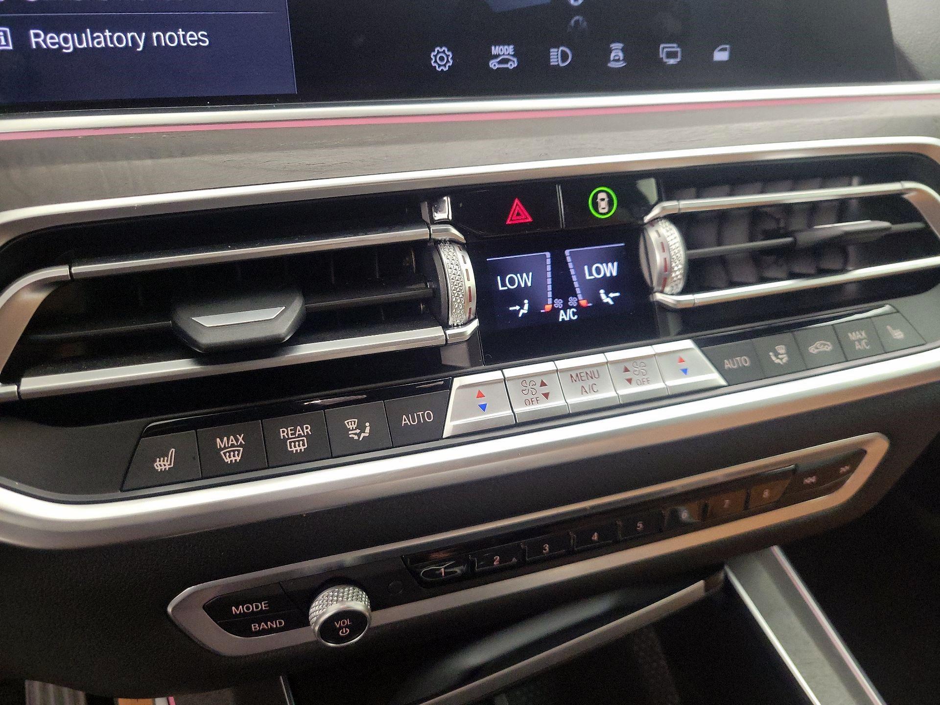 Thumbnail: 2021 BMW X5 - 17
