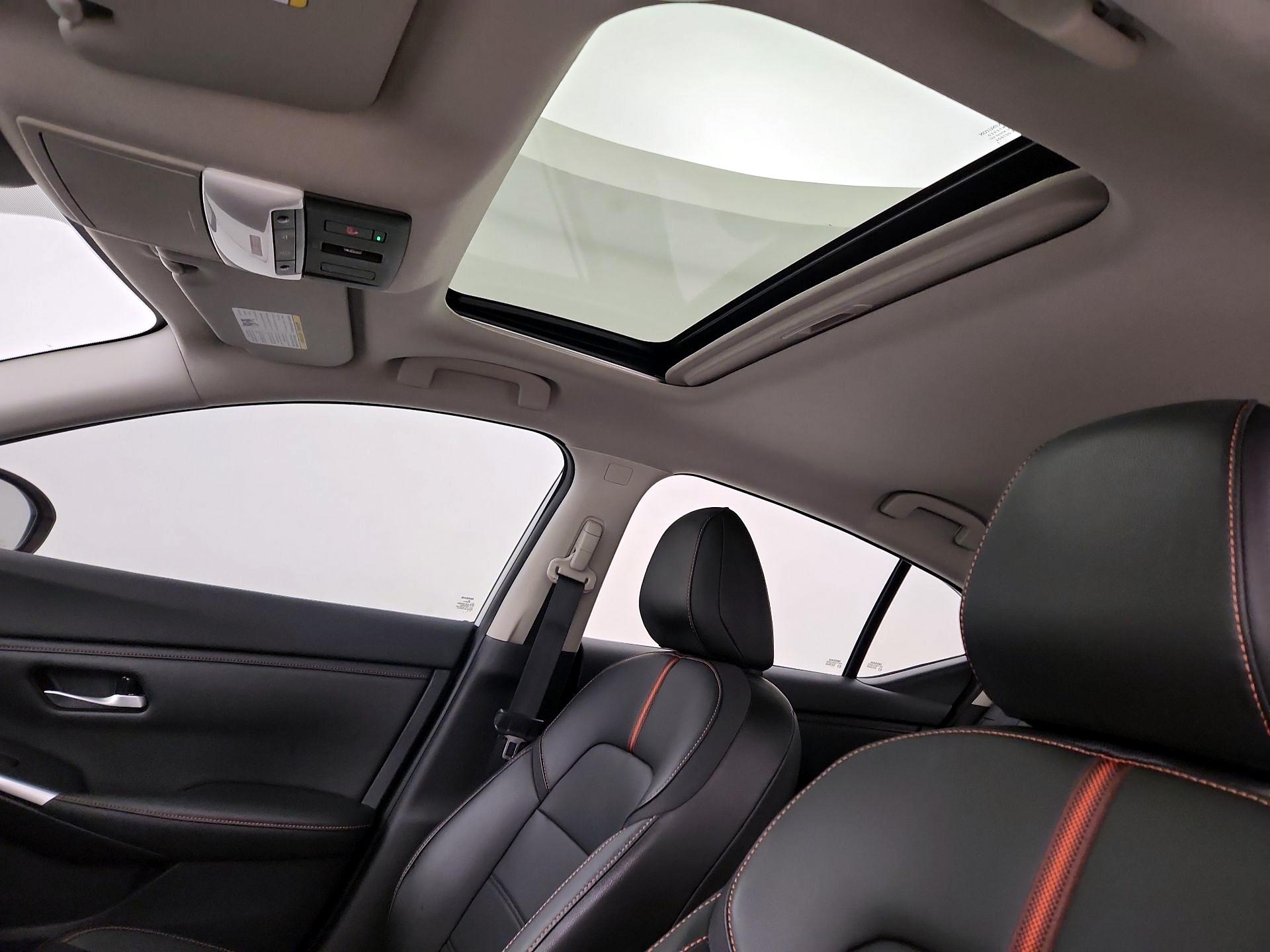 Thumbnail: 2021 Nissan Sentra - 19