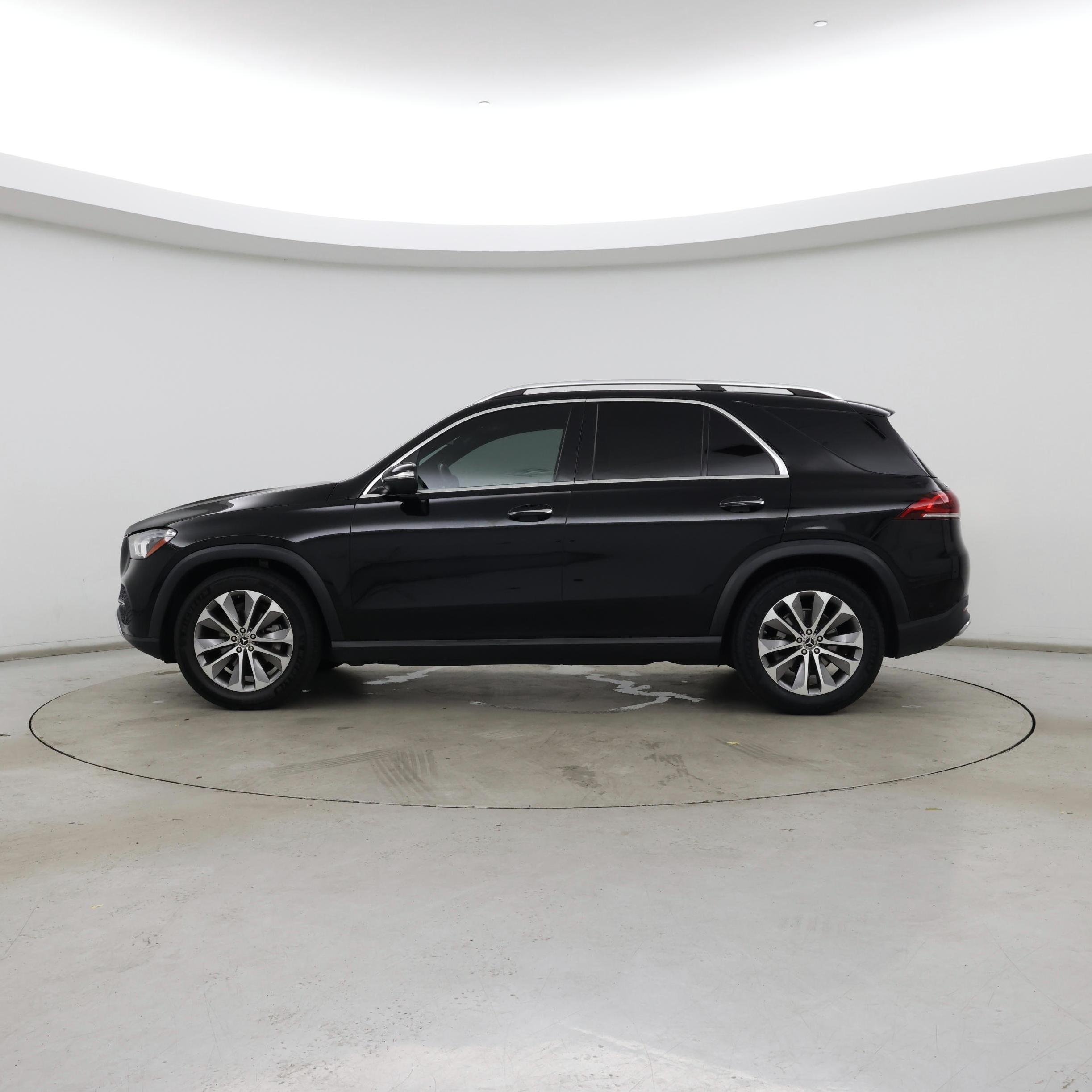 Thumbnail: 2020 Mercedes-Benz GLE - 3