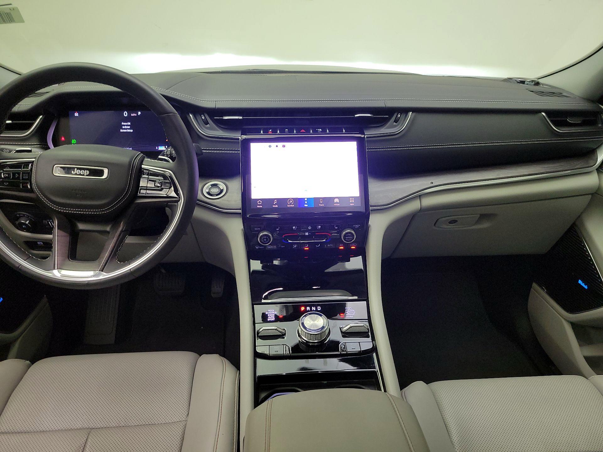 Thumbnail: 2022 Jeep Grand Cherokee - 9