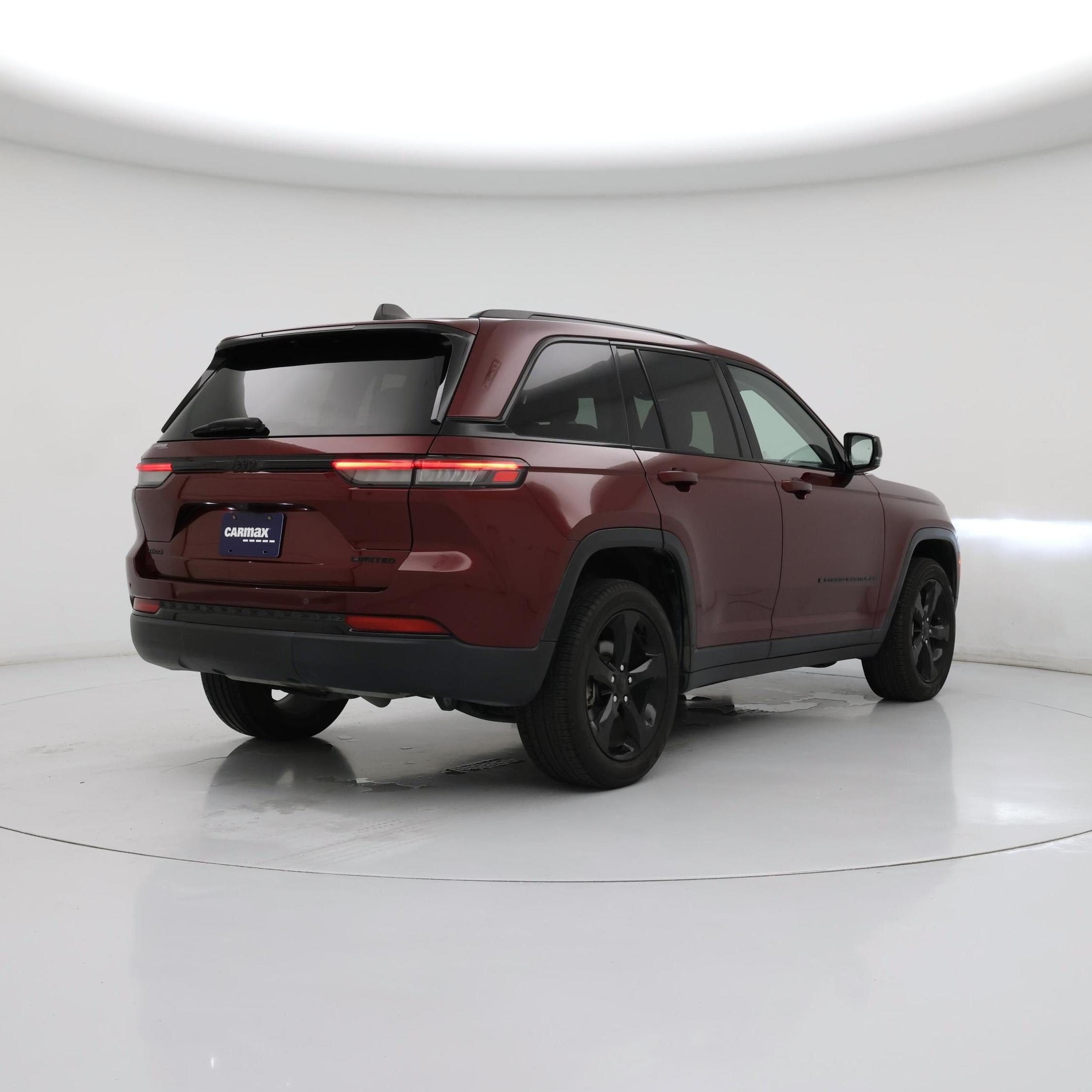 Thumbnail: 2023 Jeep Grand Cherokee - 8