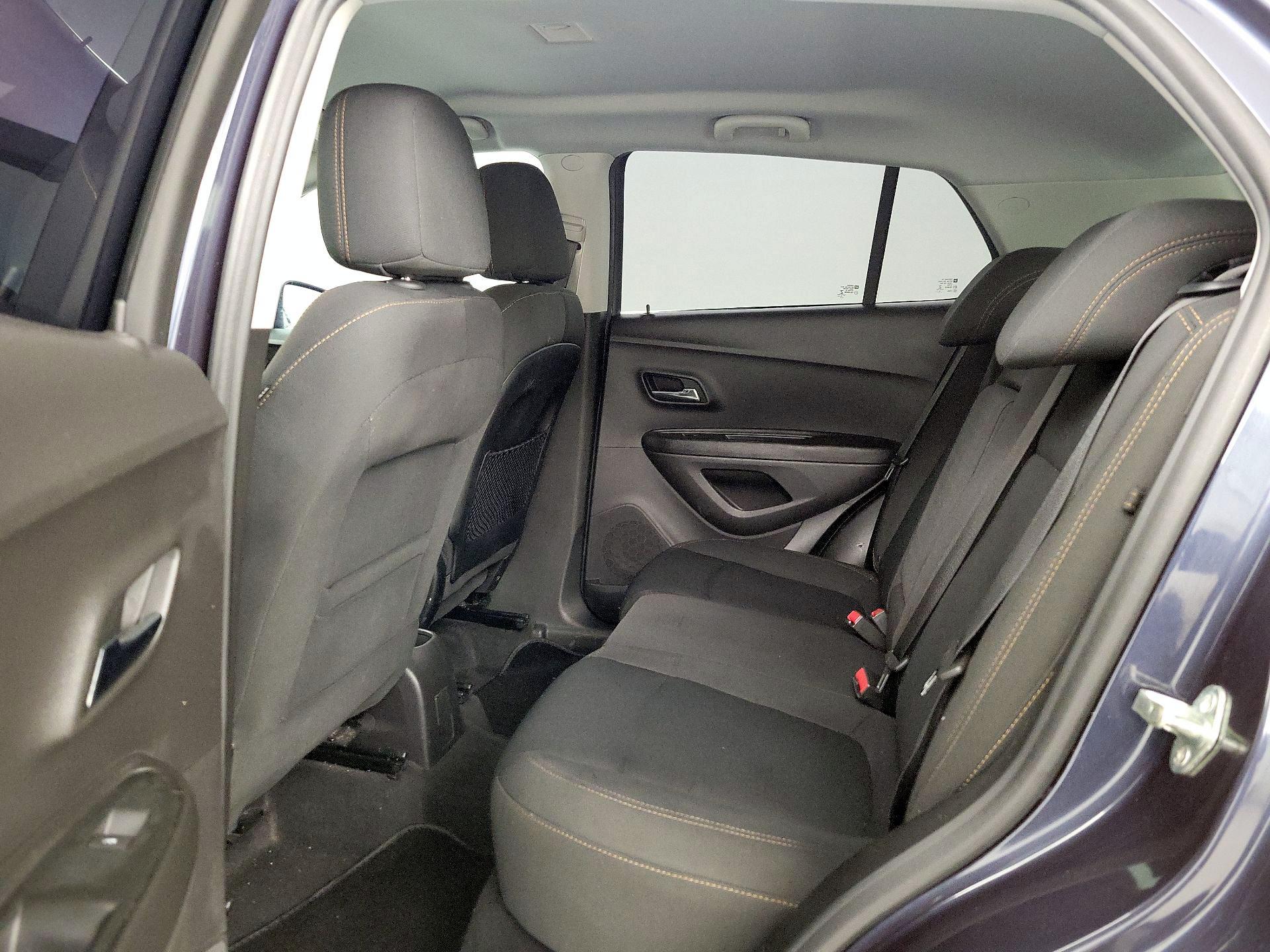 Thumbnail: 2019 Chevrolet Trax - 18