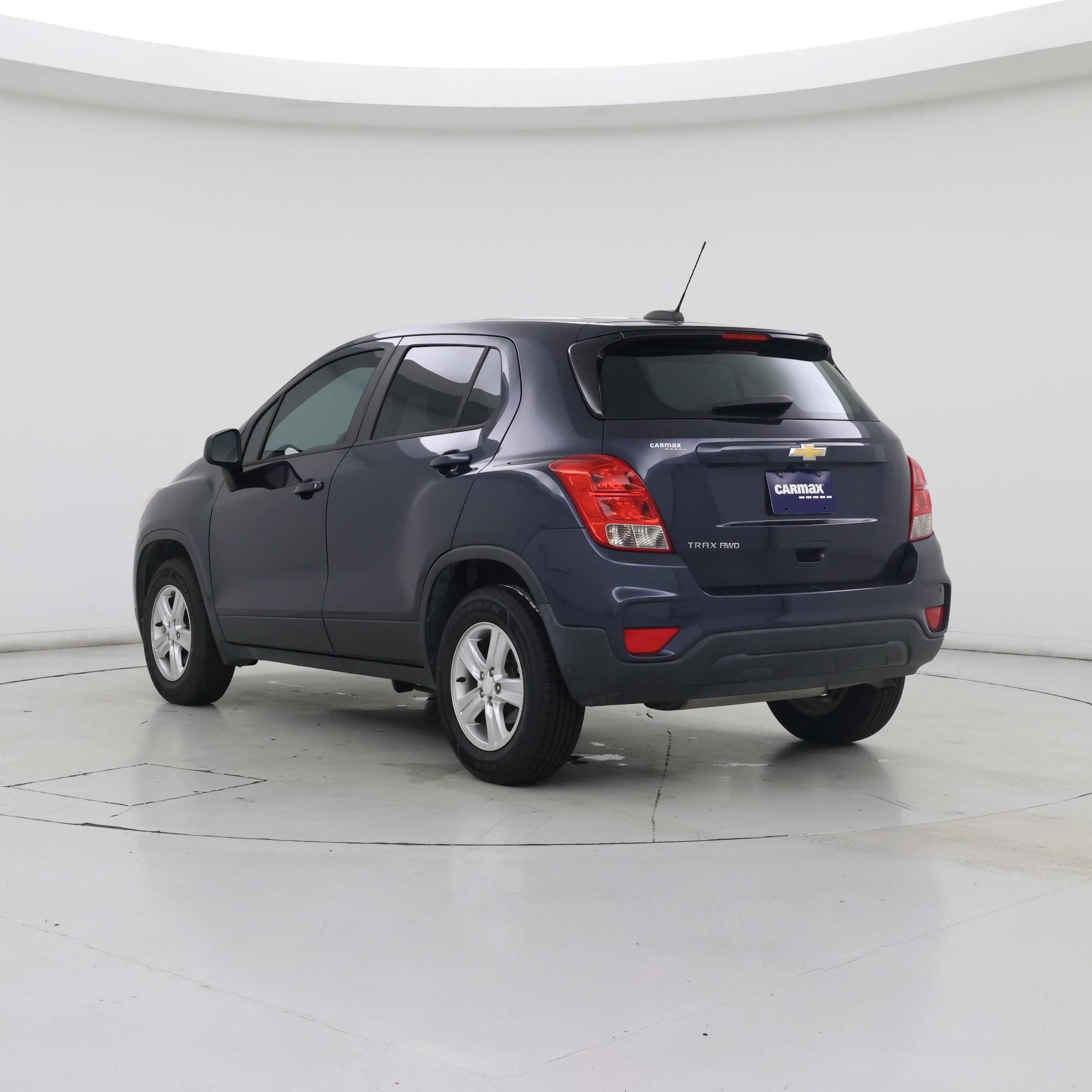 Thumbnail: 2019 Chevrolet Trax - 2