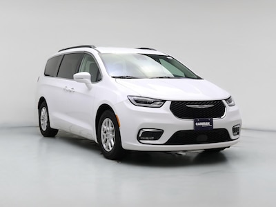 White 2022 Chrysler Pacifica Touring L
